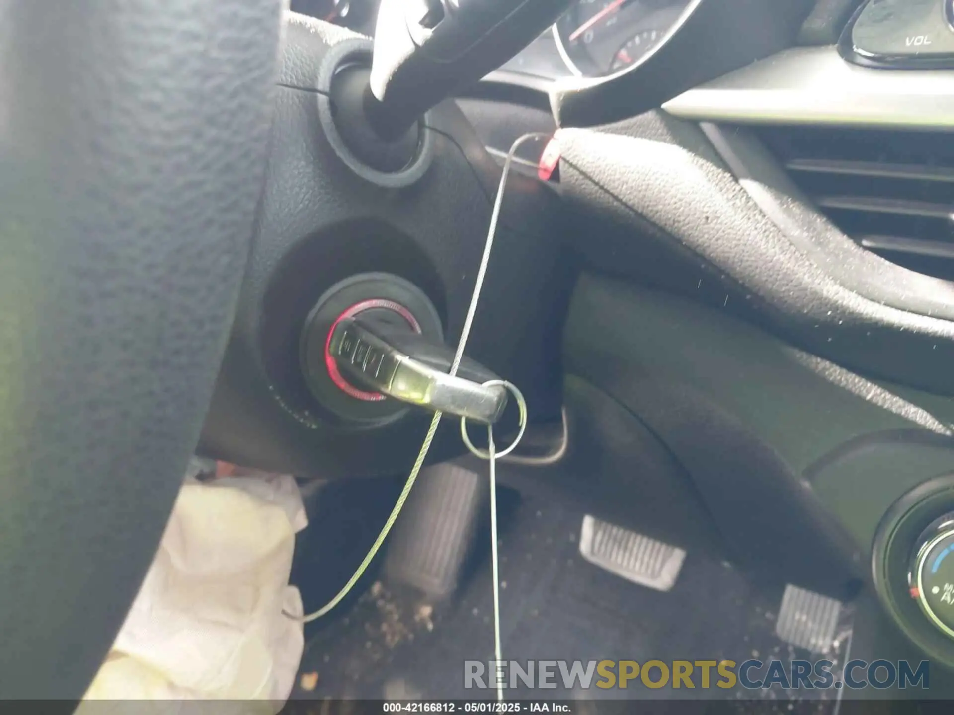 11 Photograph of a damaged car 3KPF24AD7ME340143 KIA FORTE 2021