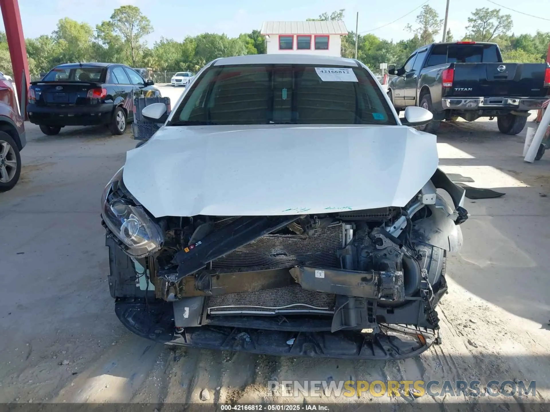 13 Photograph of a damaged car 3KPF24AD7ME340143 KIA FORTE 2021