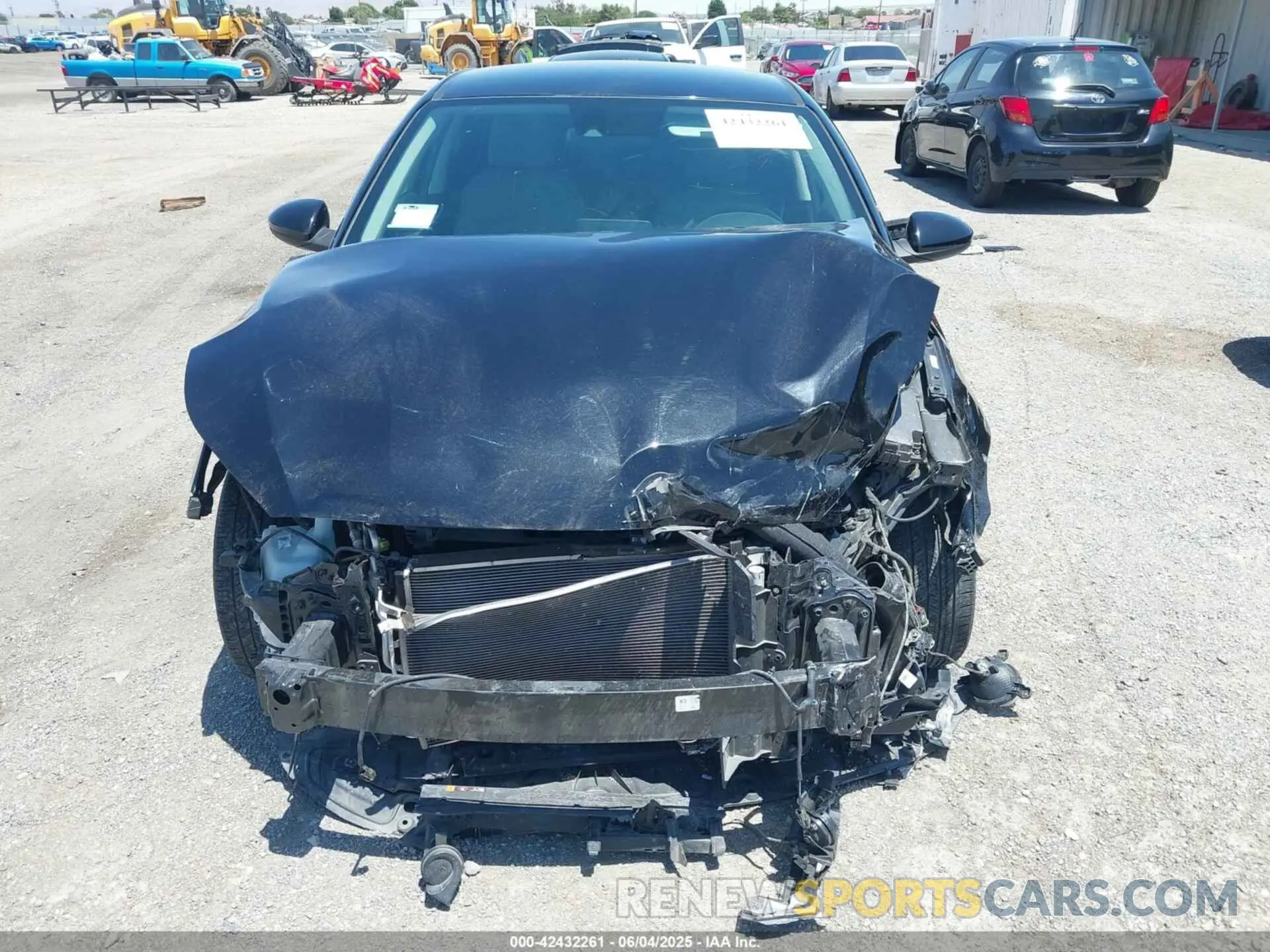 13 Photograph of a damaged car 3KPF24AD7ME341566 KIA FORTE 2021