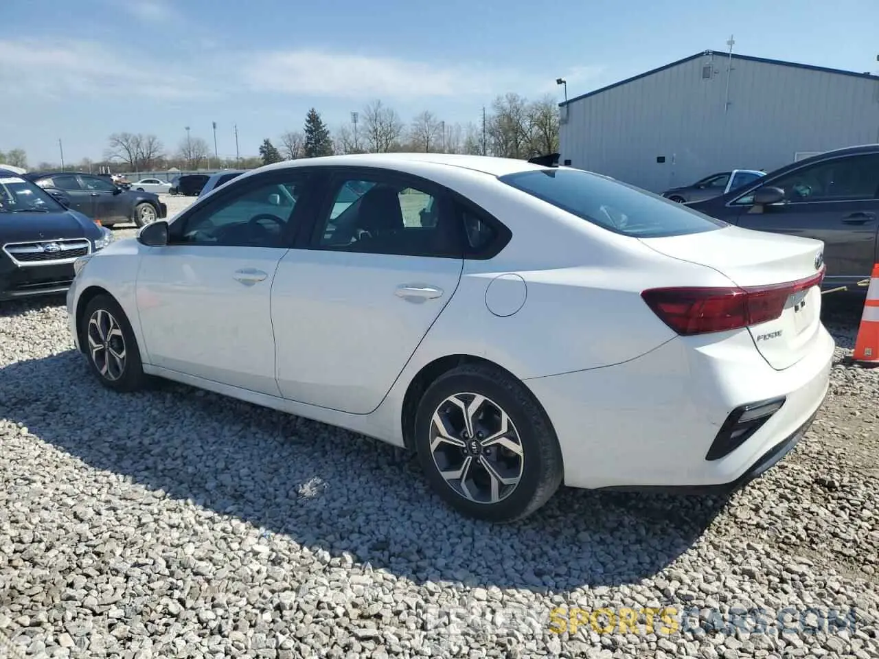 2 Фотография поврежденного автомобиля 3KPF24AD7ME359212 KIA FORTE 2021
