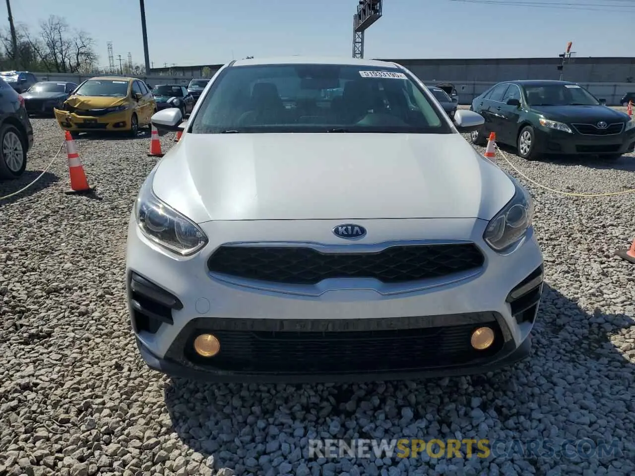 5 Фотография поврежденного автомобиля 3KPF24AD7ME359212 KIA FORTE 2021