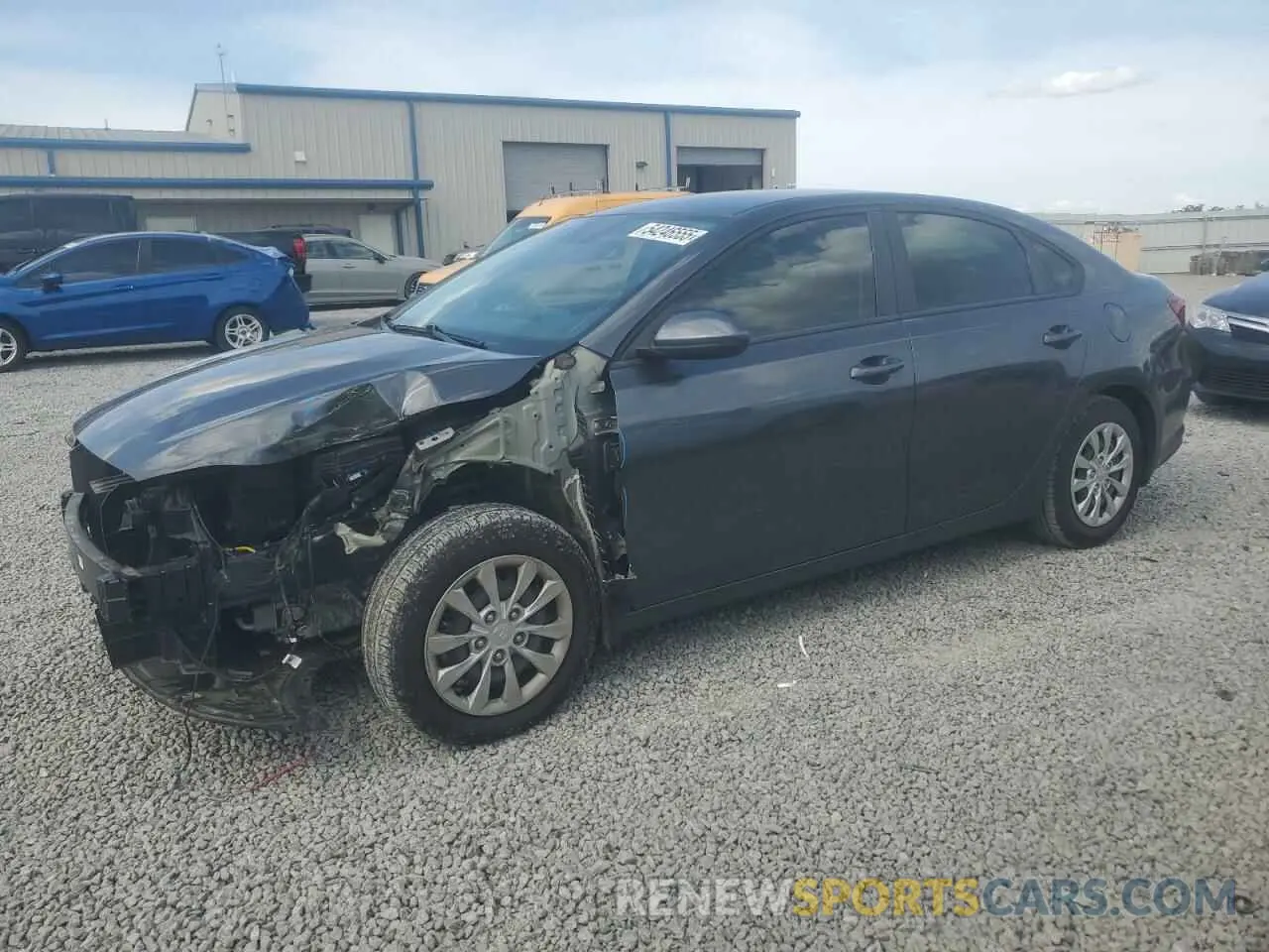 1 Фотография поврежденного автомобиля 3KPF24AD7ME377242 KIA FORTE 2021