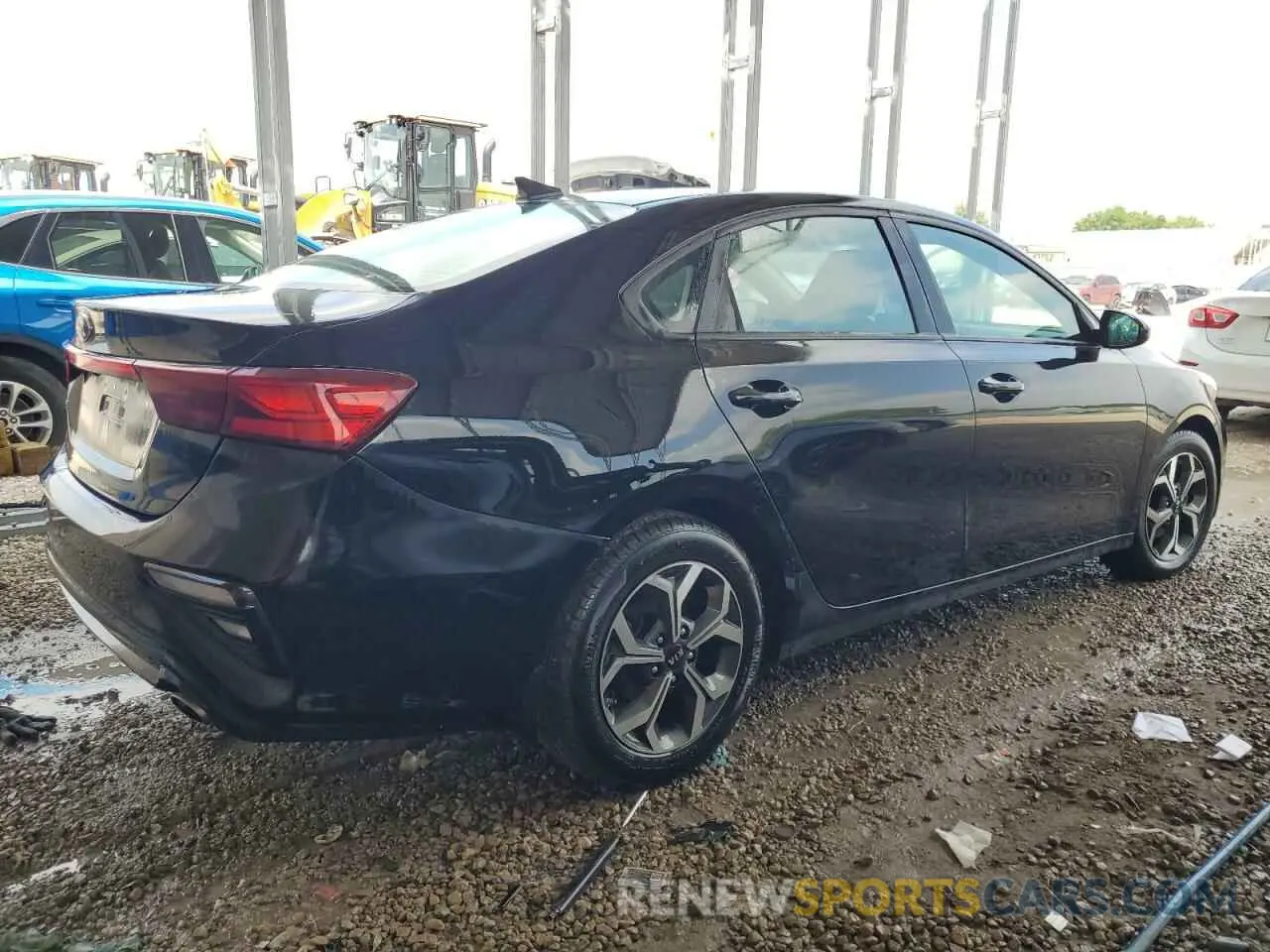 3 Photograph of a damaged car 3KPF24AD8ME268482 KIA FORTE 2021