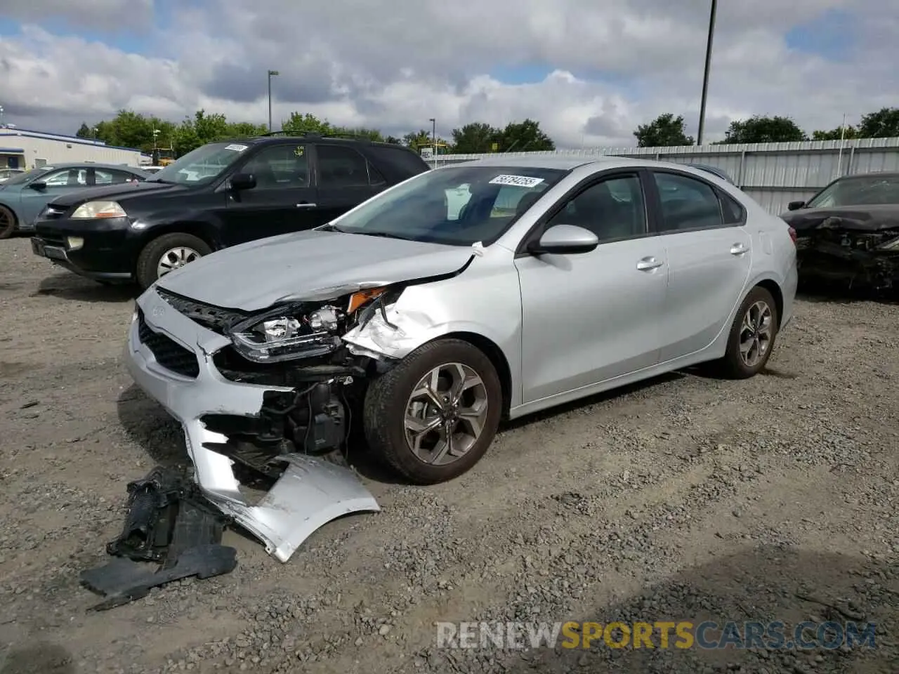 1 Фотография поврежденного автомобиля 3KPF24AD8ME272127 KIA FORTE 2021