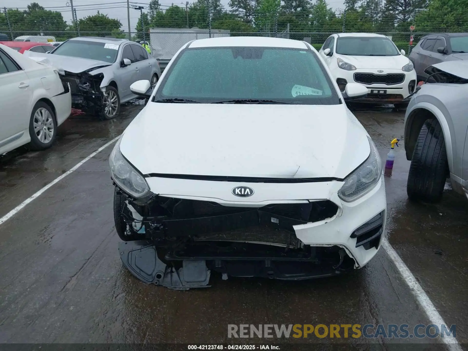12 Фотография поврежденного автомобиля 3KPF24AD8ME276839 KIA FORTE 2021
