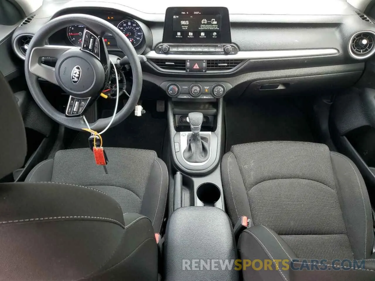 8 Фотография поврежденного автомобиля 3KPF24AD8ME289218 KIA FORTE 2021