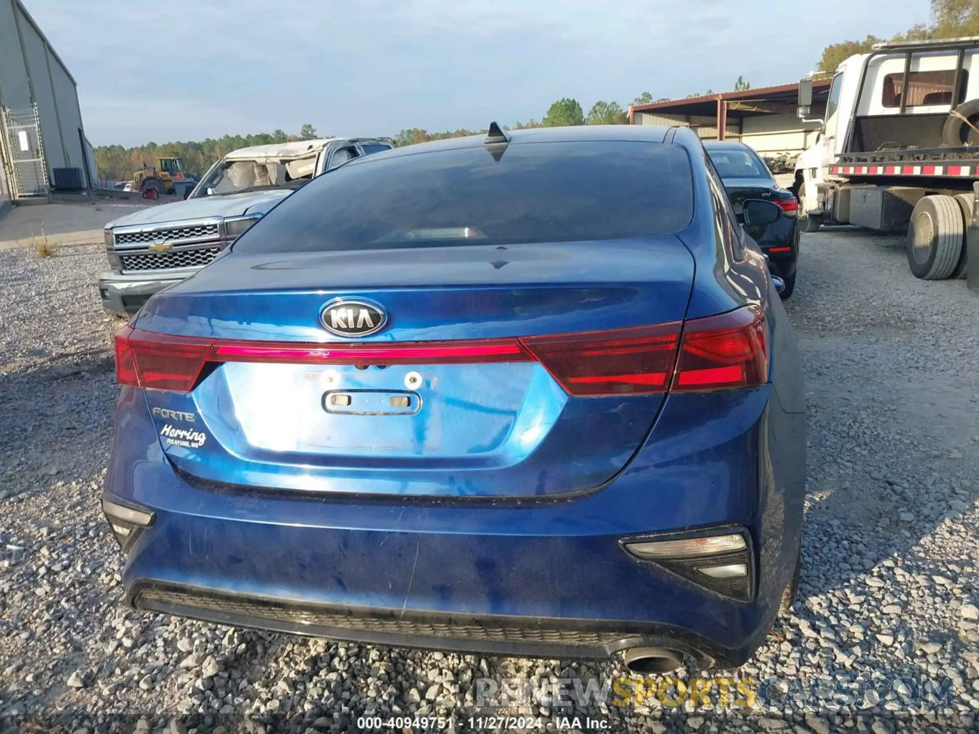 15 Photograph of a damaged car 3KPF24AD8ME293818 KIA FORTE 2021