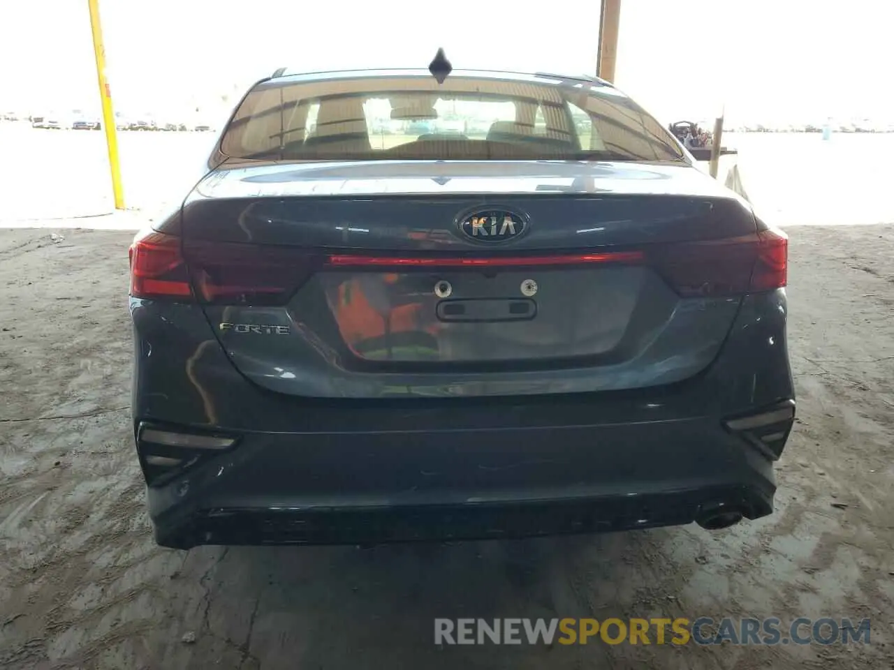 6 Фотография поврежденного автомобиля 3KPF24AD8ME329314 KIA FORTE 2021