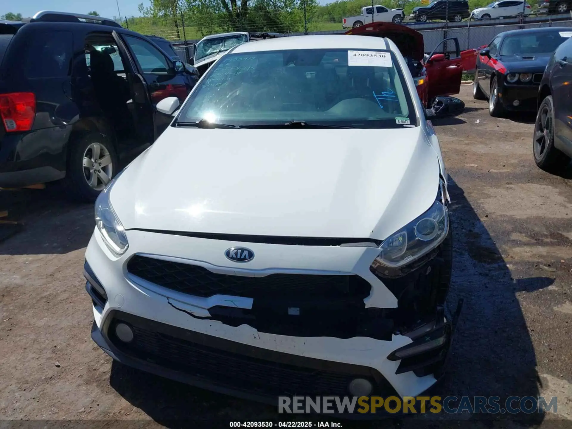 12 Фотография поврежденного автомобиля 3KPF24AD8ME363284 KIA FORTE 2021