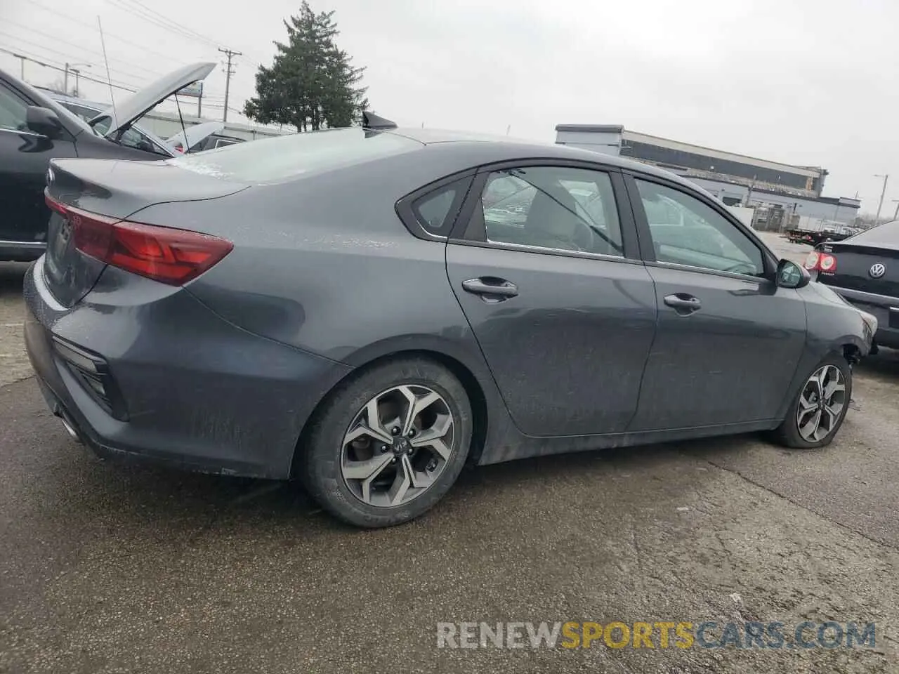 3 Фотография поврежденного автомобиля 3KPF24AD8ME377492 KIA FORTE 2021