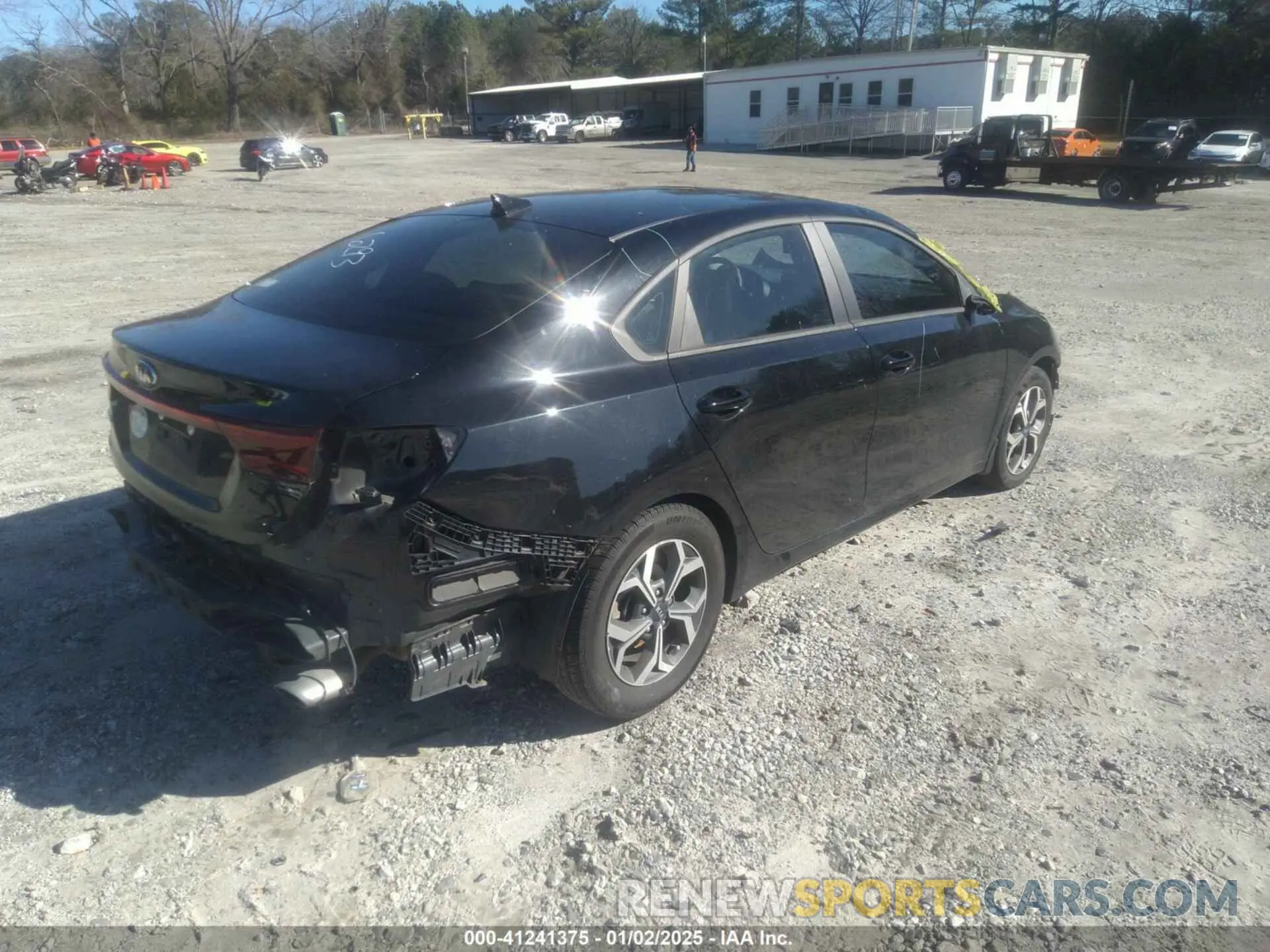 4 Фотография поврежденного автомобиля 3KPF24AD8ME380571 KIA FORTE 2021