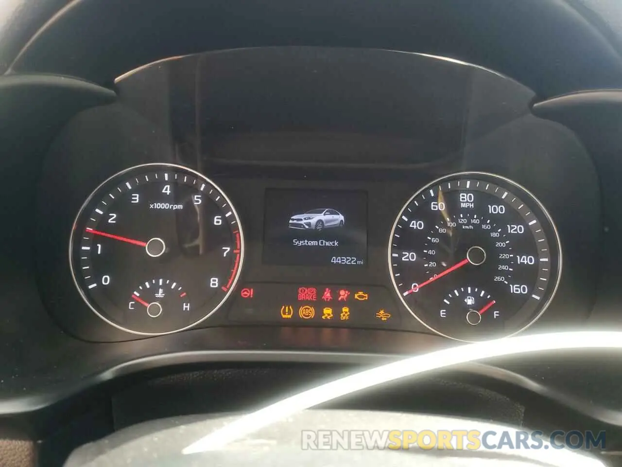 9 Фотография поврежденного автомобиля 3KPF24AD8ME405789 KIA FORTE 2021