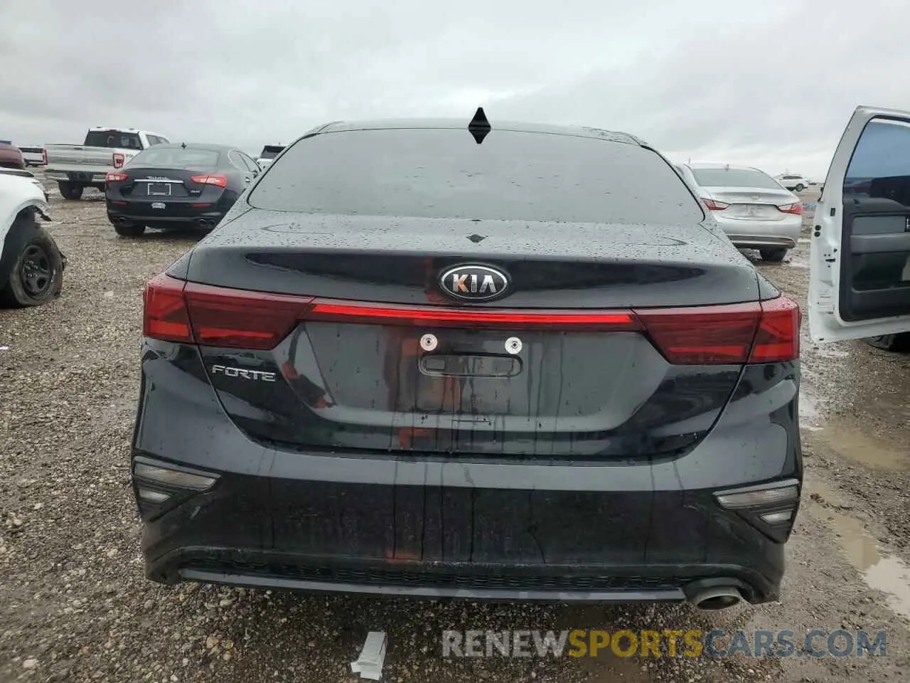 6 Фотография поврежденного автомобиля 3KPF24AD8ME408420 KIA FORTE 2021