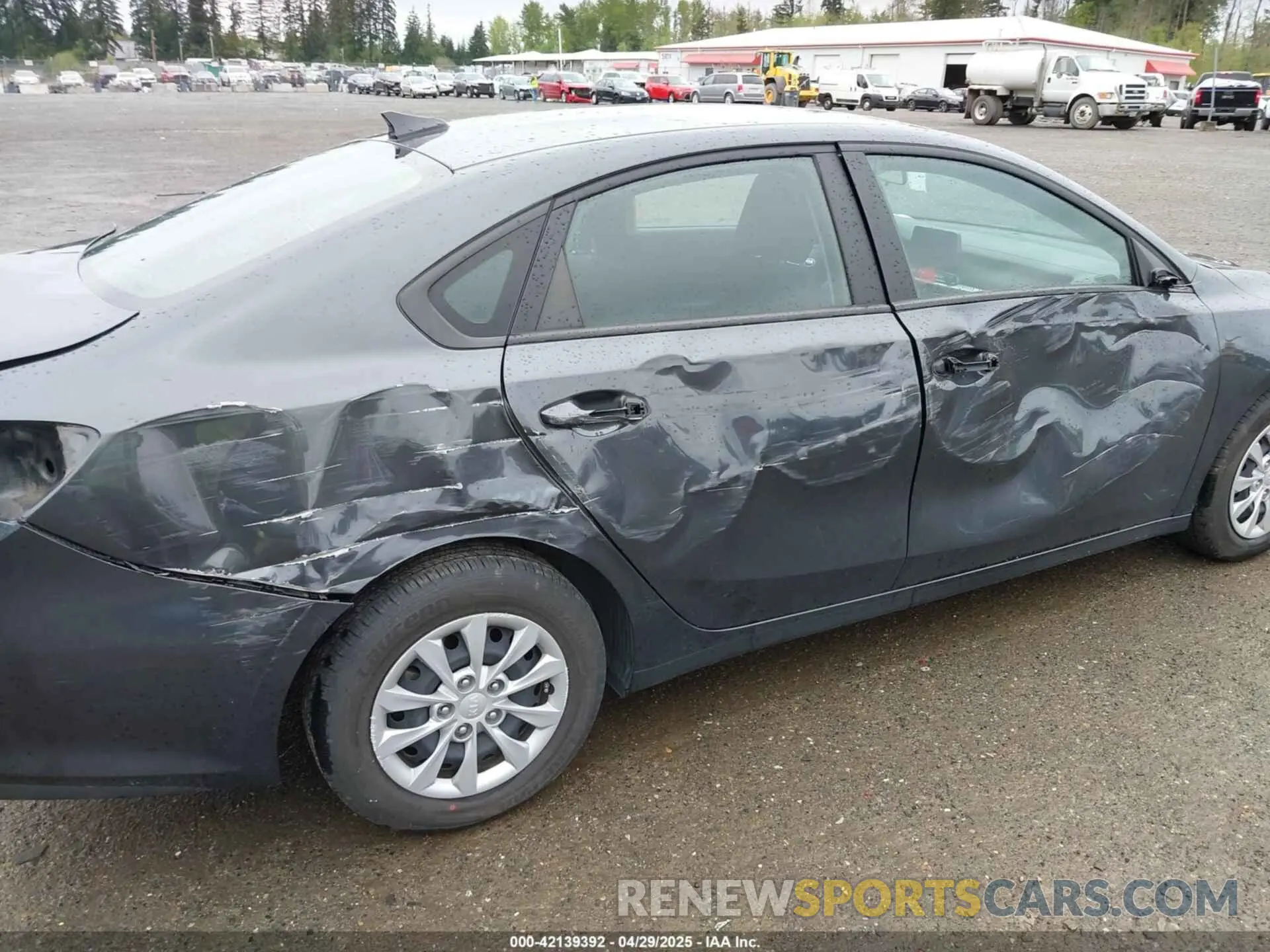 6 Фотография поврежденного автомобиля 3KPF24AD9ME267065 KIA FORTE 2021