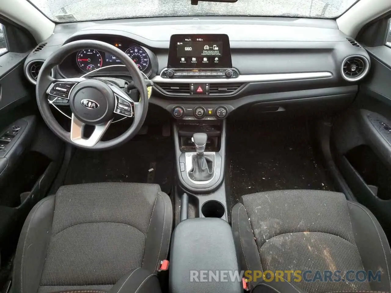 8 Фотография поврежденного автомобиля 3KPF24AD9ME273674 KIA FORTE 2021