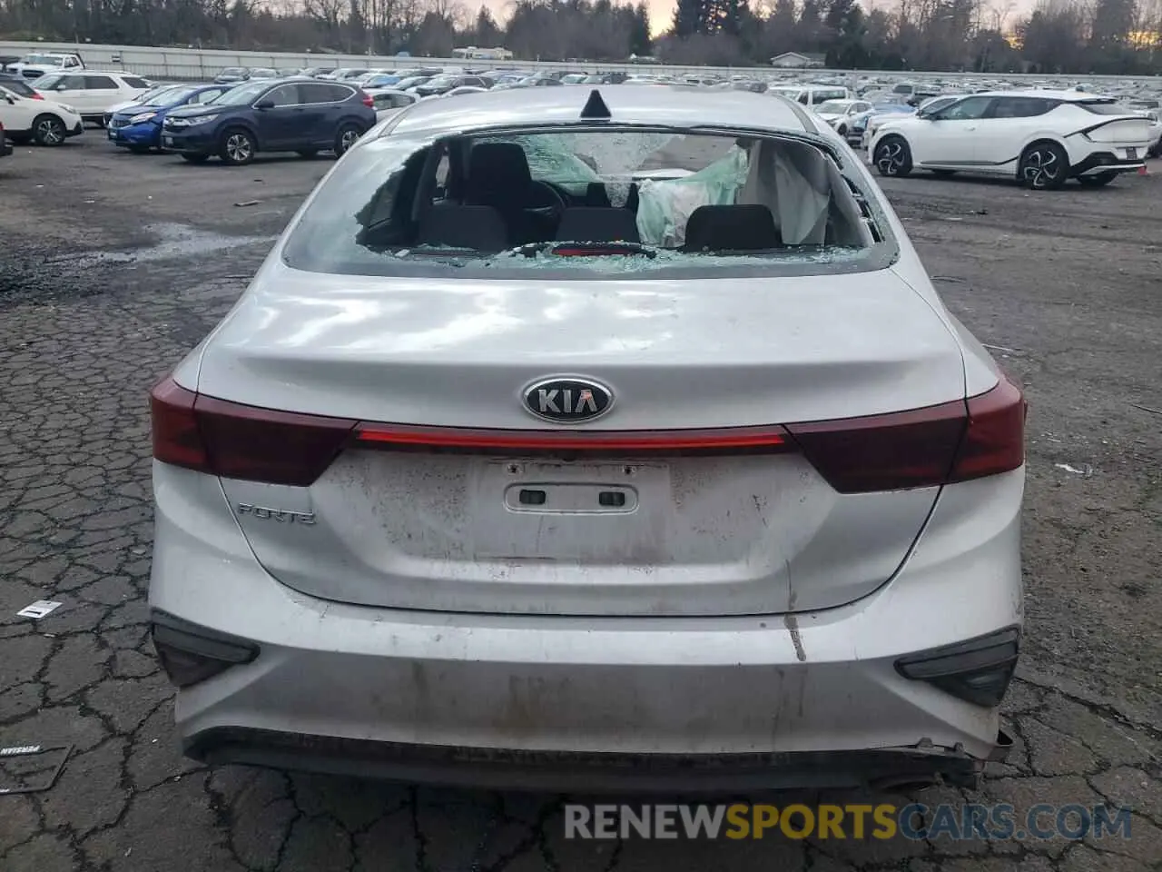 6 Photograph of a damaged car 3KPF24AD9ME291236 KIA FORTE 2021