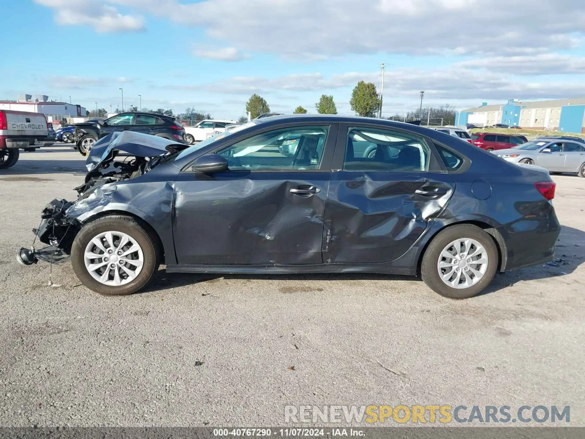 14 Photograph of a damaged car 3KPF24AD9ME301716 KIA FORTE 2021