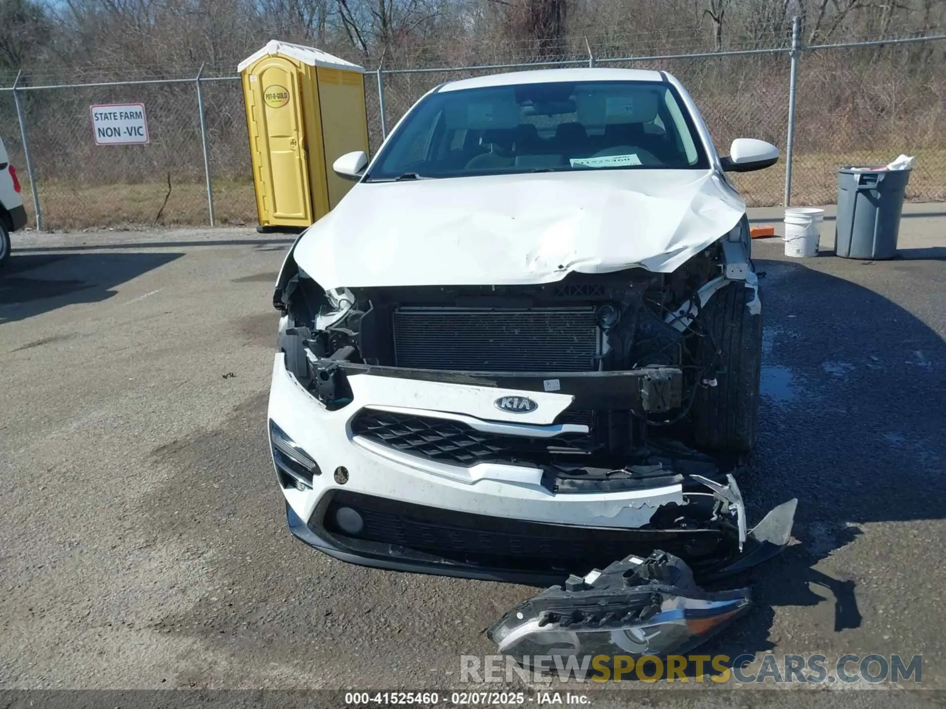 13 Photograph of a damaged car 3KPF24AD9ME312375 KIA FORTE 2021