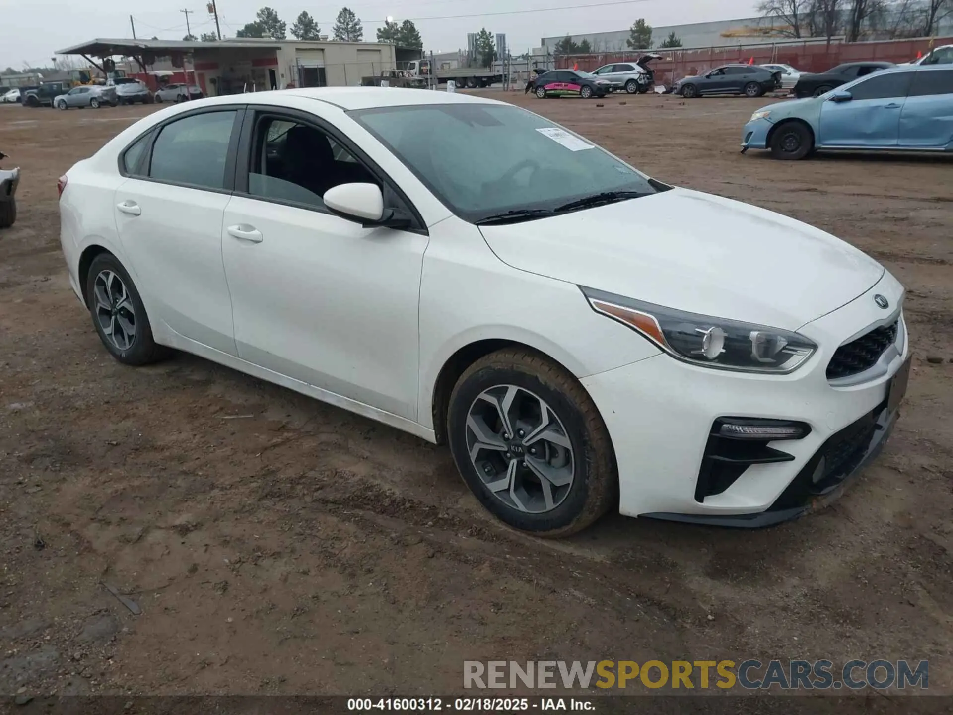 1 Фотография поврежденного автомобиля 3KPF24AD9ME329578 KIA FORTE 2021