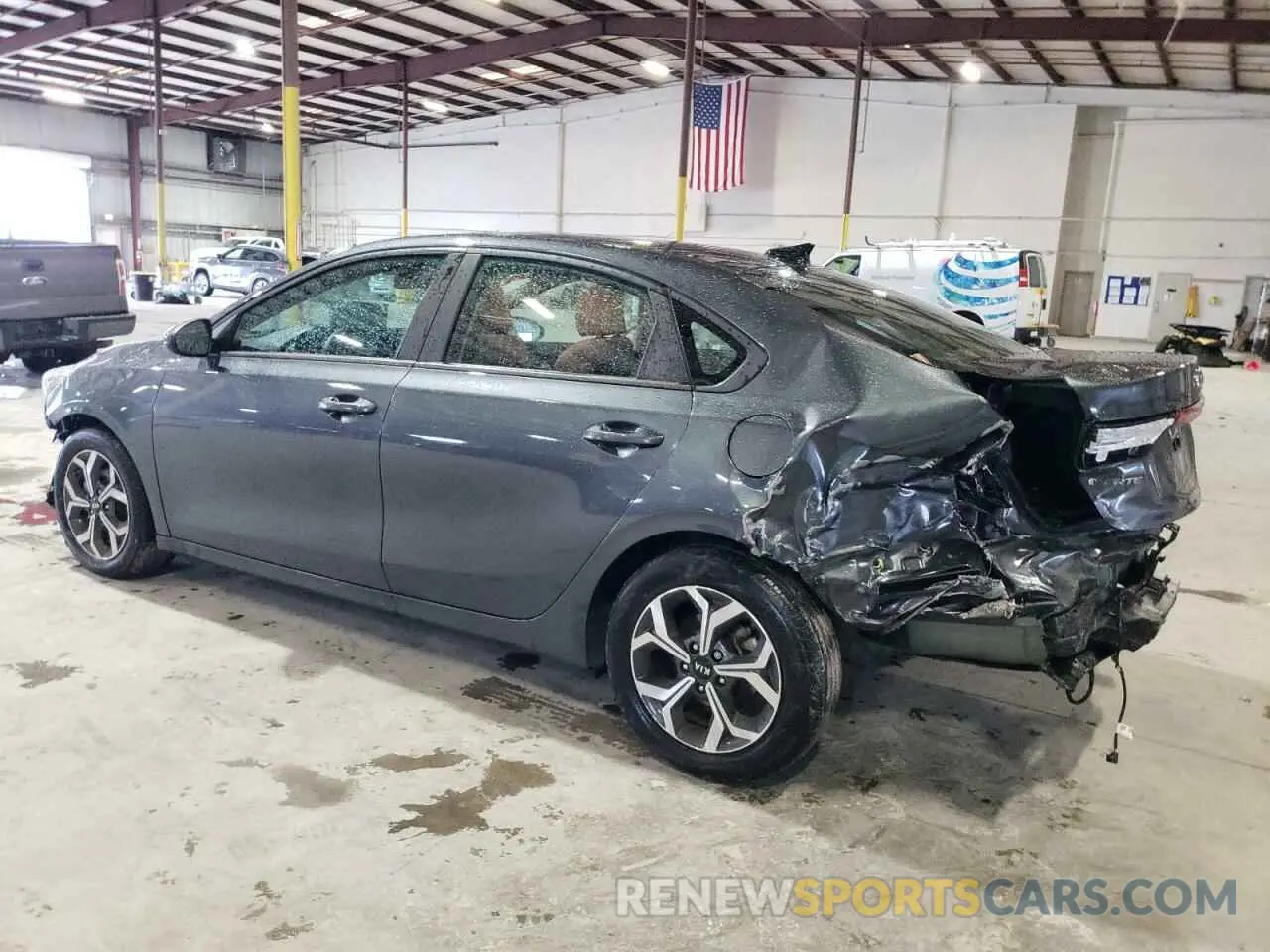 2 Фотография поврежденного автомобиля 3KPF24AD9ME336692 KIA FORTE 2021