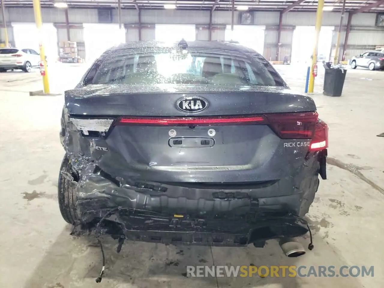 6 Фотография поврежденного автомобиля 3KPF24AD9ME336692 KIA FORTE 2021