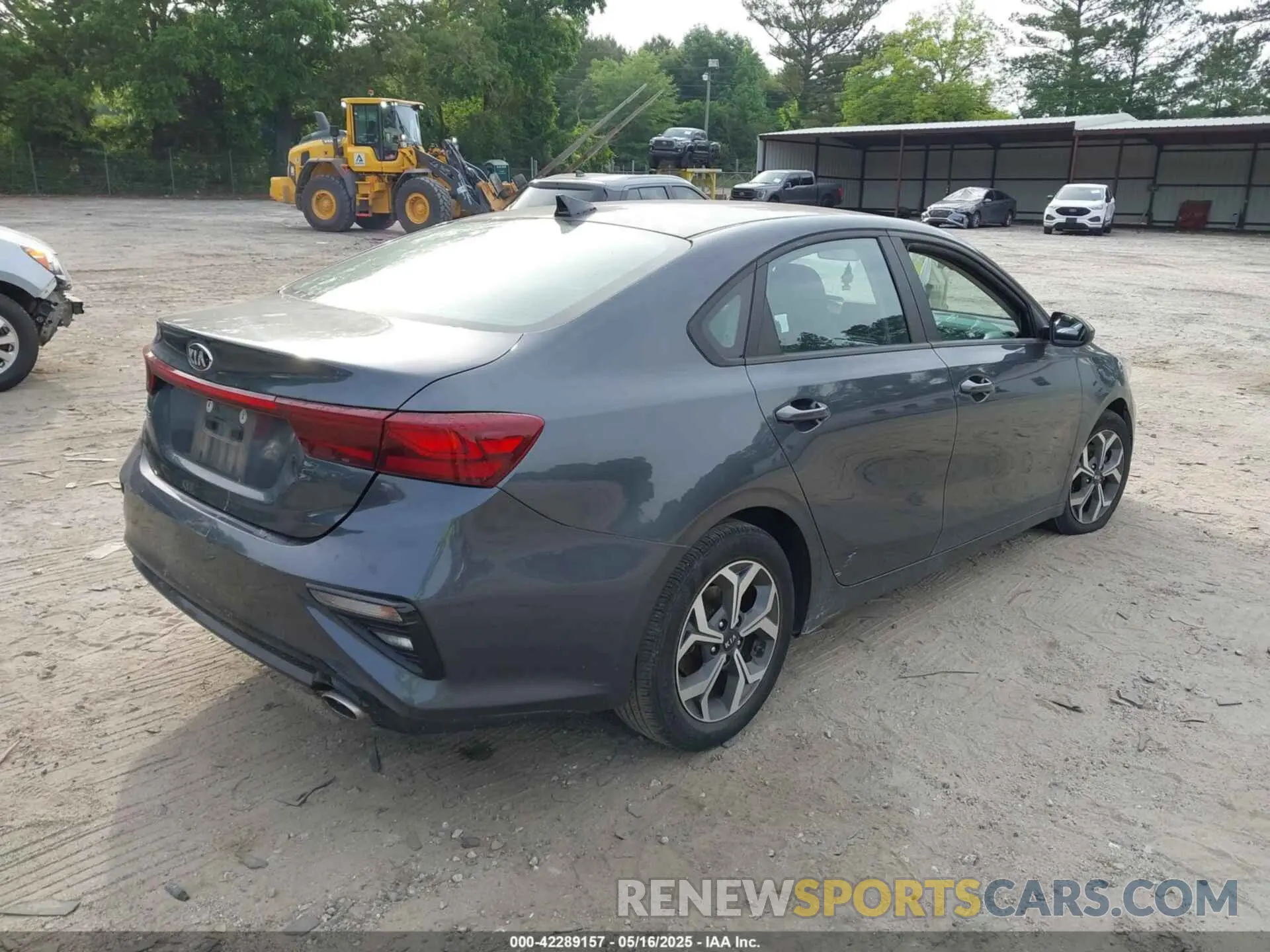 4 Photograph of a damaged car 3KPF24AD9ME347076 KIA FORTE 2021