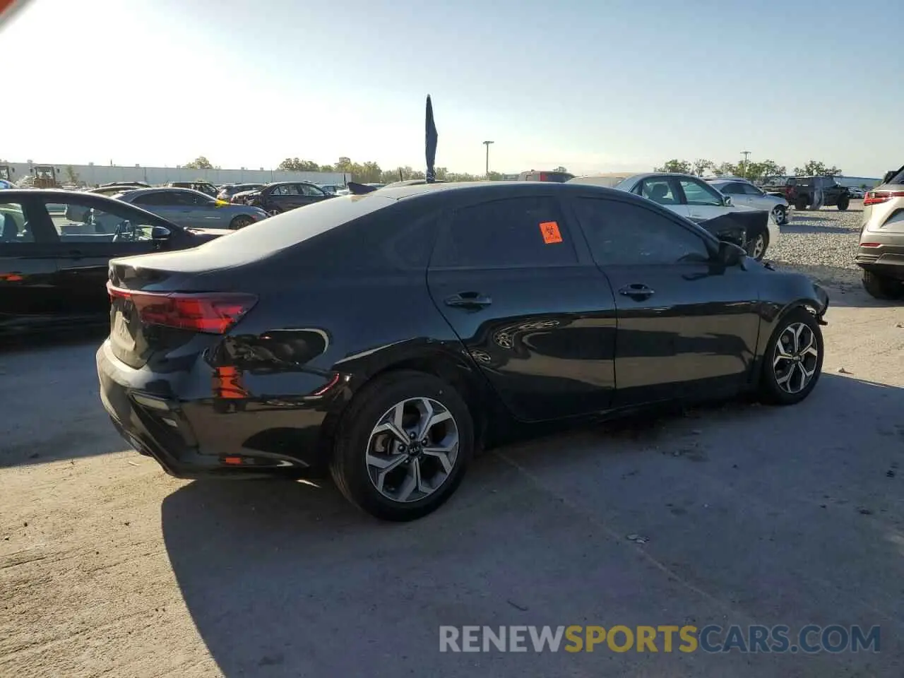 3 Photograph of a damaged car 3KPF24AD9ME386539 KIA FORTE 2021