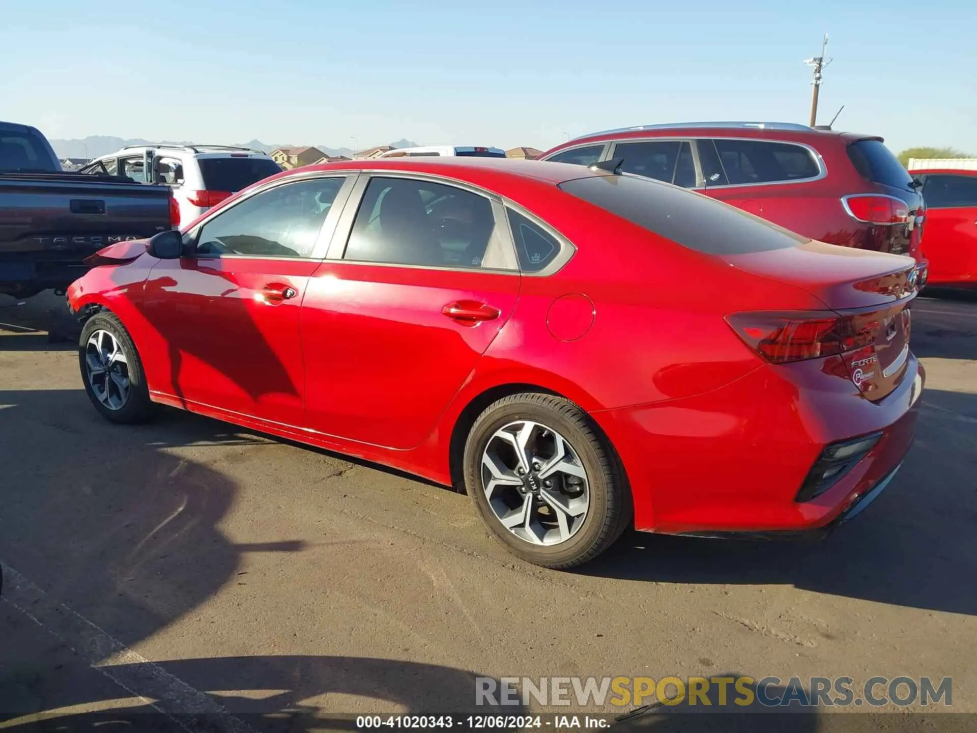 3 Фотография поврежденного автомобиля 3KPF24AD9ME387707 KIA FORTE 2021