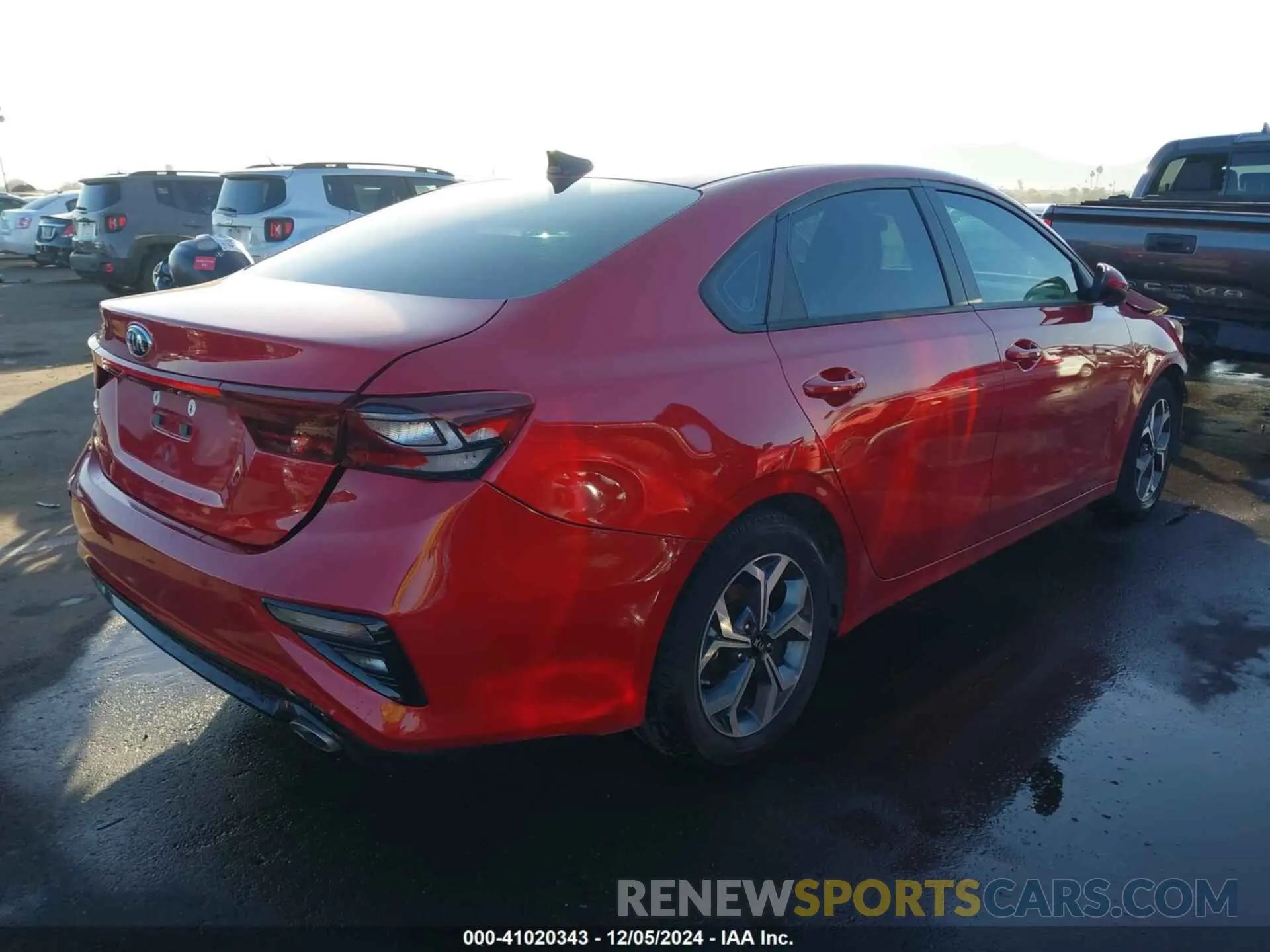 4 Фотография поврежденного автомобиля 3KPF24AD9ME387707 KIA FORTE 2021
