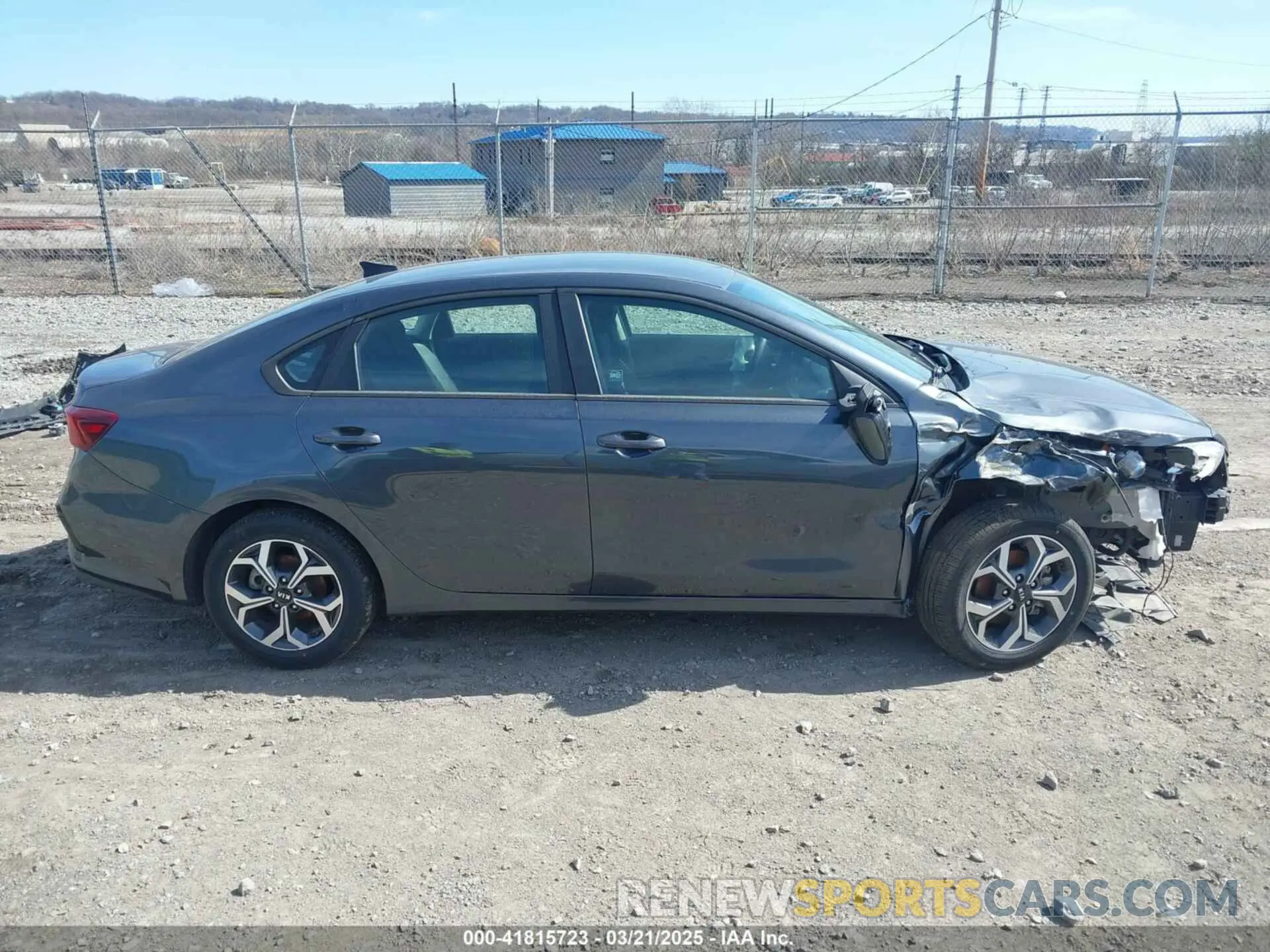14 Photograph of a damaged car 3KPF24AD9ME409155 KIA FORTE 2021