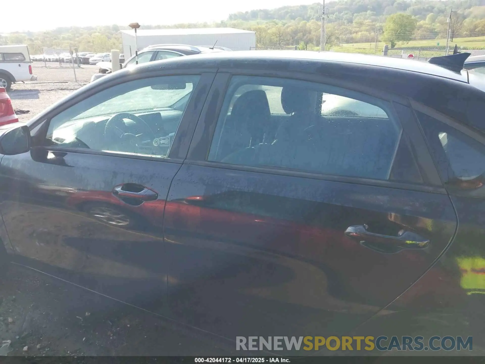 15 Photograph of a damaged car 3KPF24AD9ME410824 KIA FORTE 2021