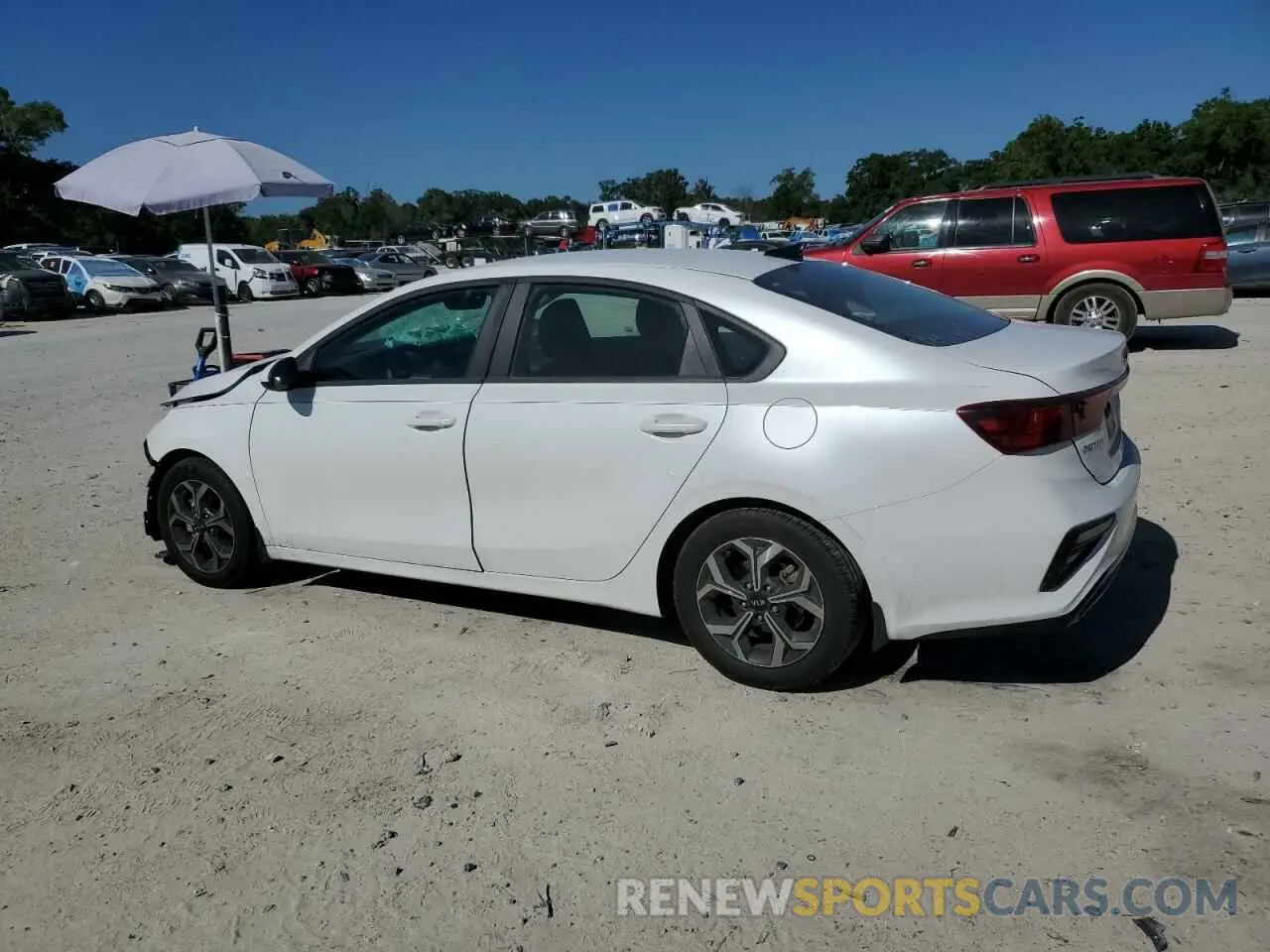 2 Фотография поврежденного автомобиля 3KPF24ADXME291651 KIA FORTE 2021
