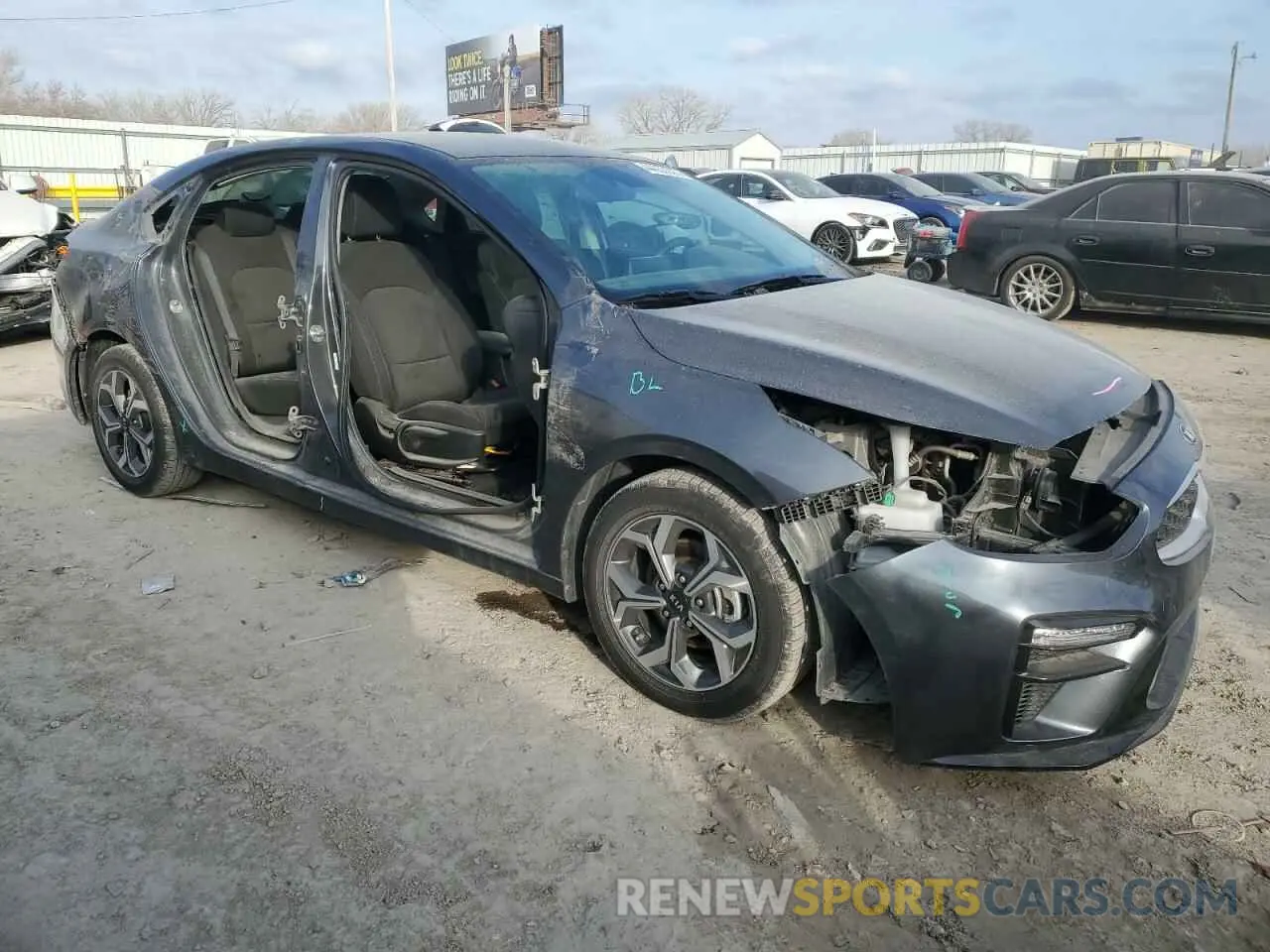 4 Фотография поврежденного автомобиля 3KPF24ADXME308397 KIA FORTE 2021