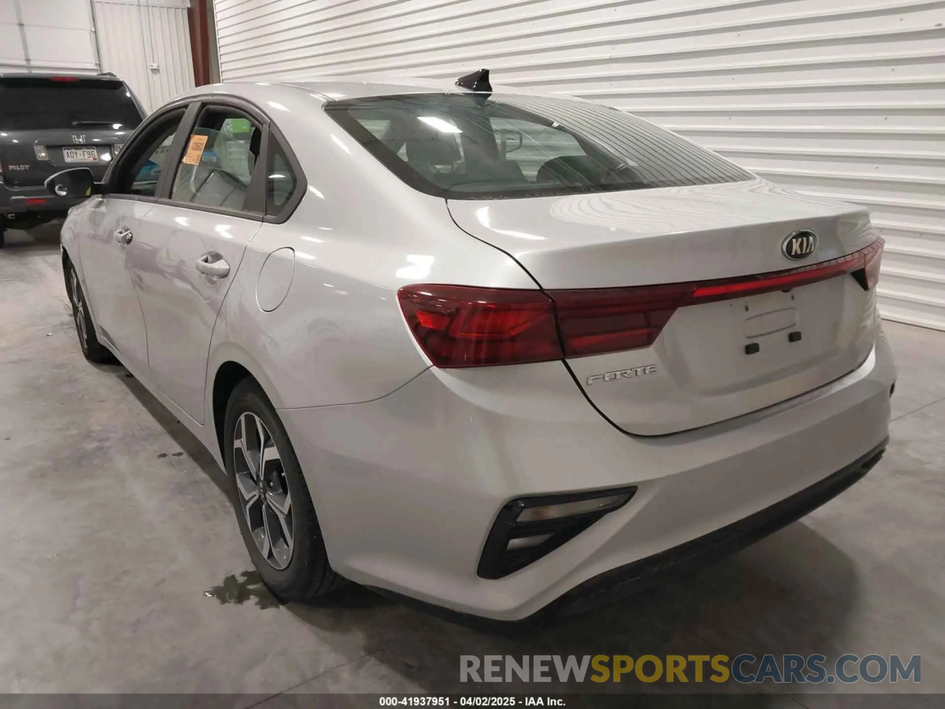 3 Фотография поврежденного автомобиля 3KPF24ADXME336362 KIA FORTE 2021