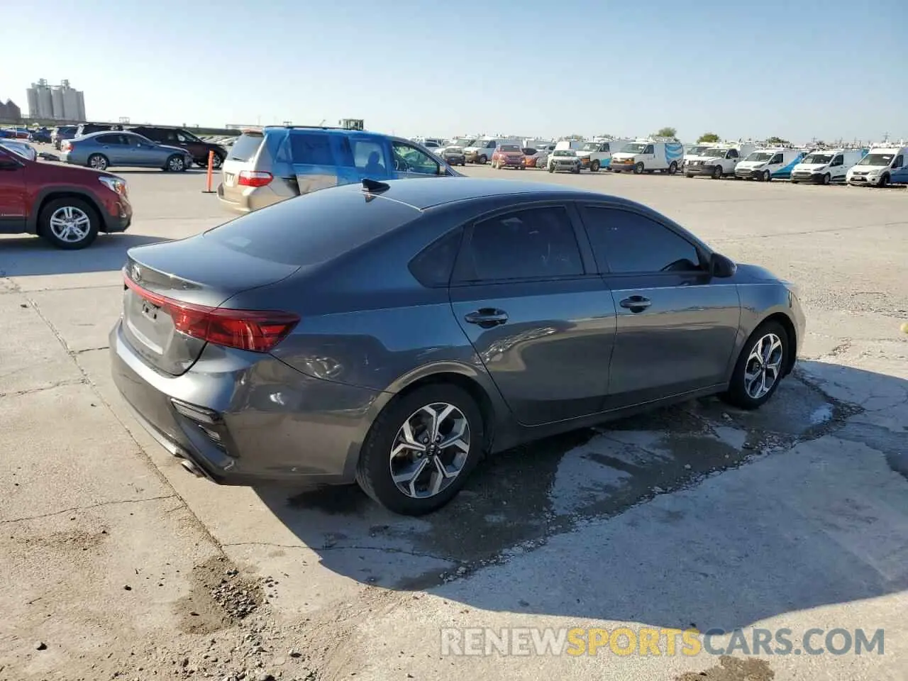 3 Фотография поврежденного автомобиля 3KPF24ADXME358622 KIA FORTE 2021