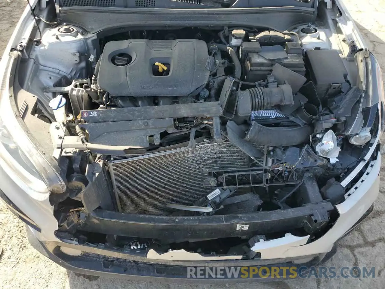 11 Photograph of a damaged car 3KPF24ADXME378045 KIA FORTE 2021