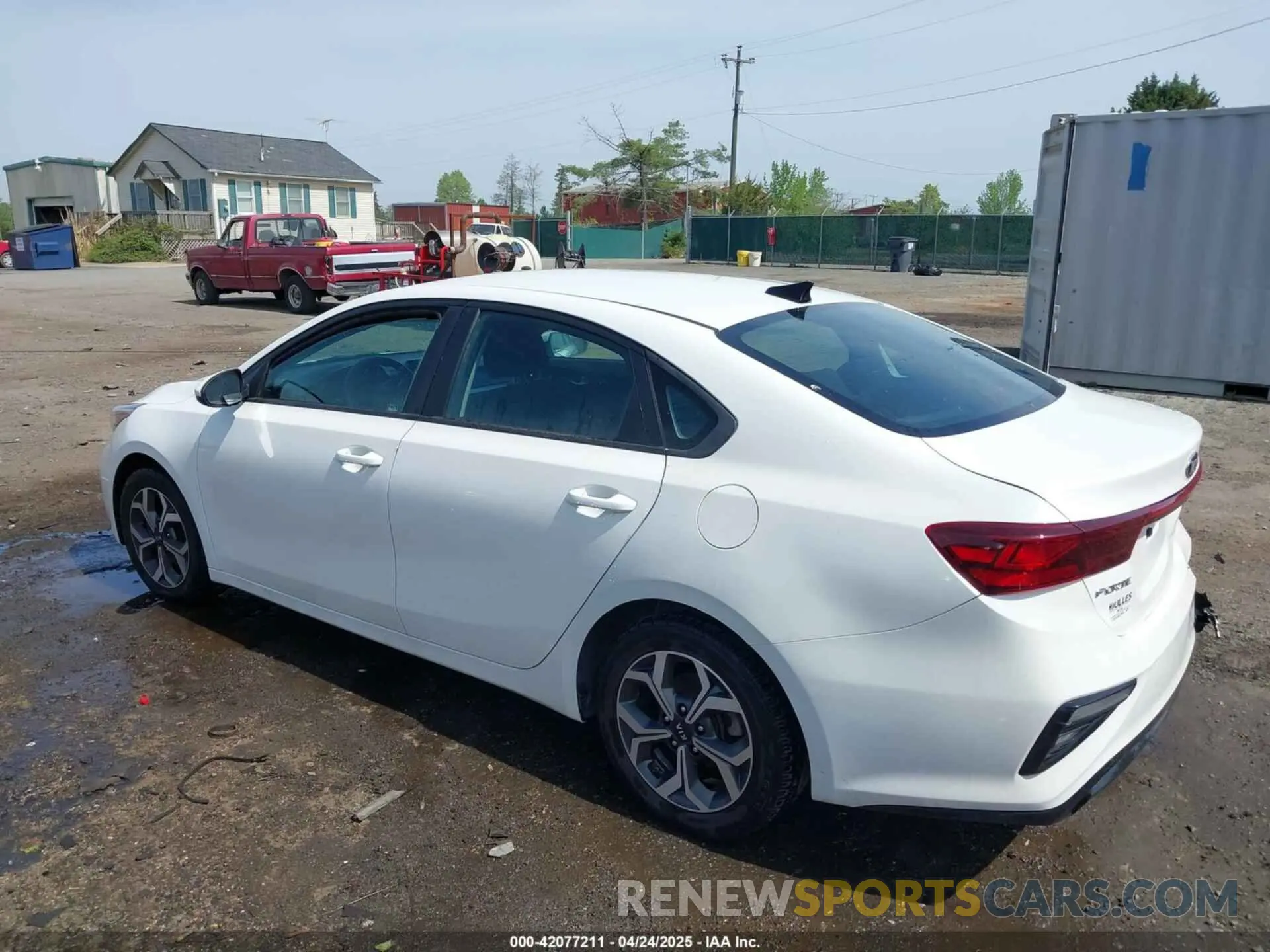 3 Фотография поврежденного автомобиля 3KPF24ADXME385870 KIA FORTE 2021