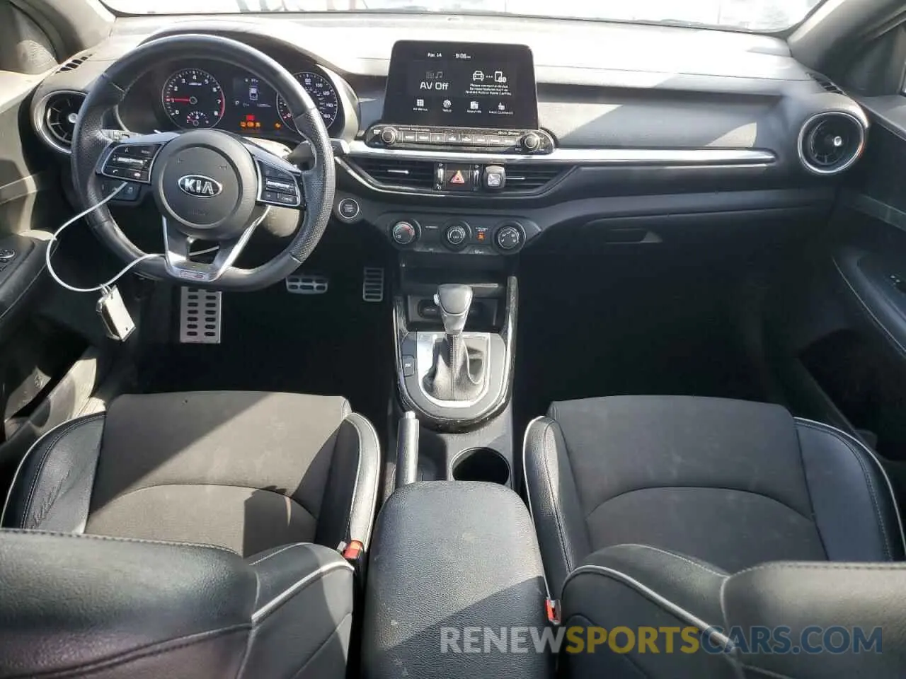8 Фотография поврежденного автомобиля 3KPF34AD0ME276265 KIA FORTE 2021