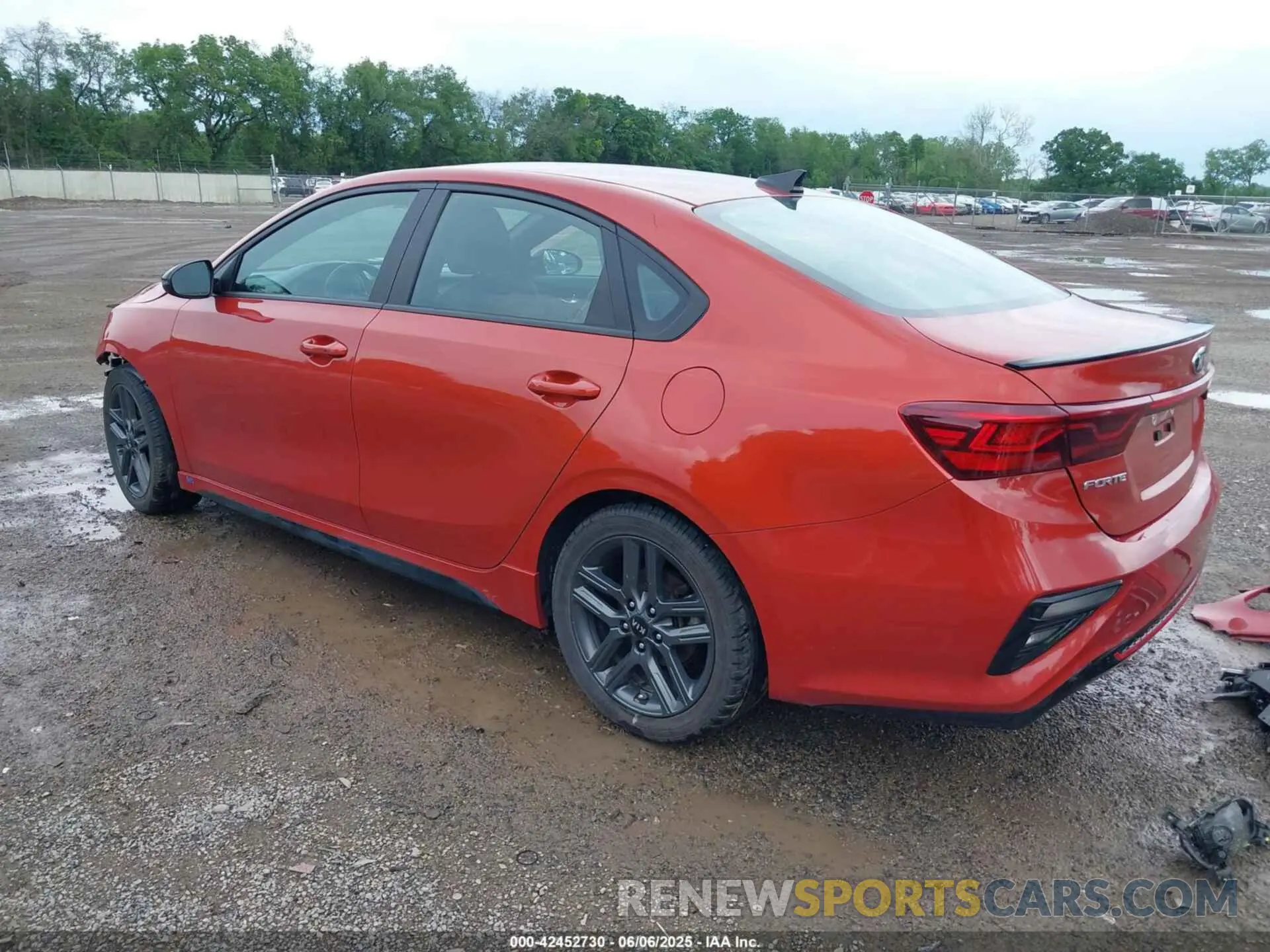 3 Photograph of a damaged car 3KPF34AD0ME298301 KIA FORTE 2021