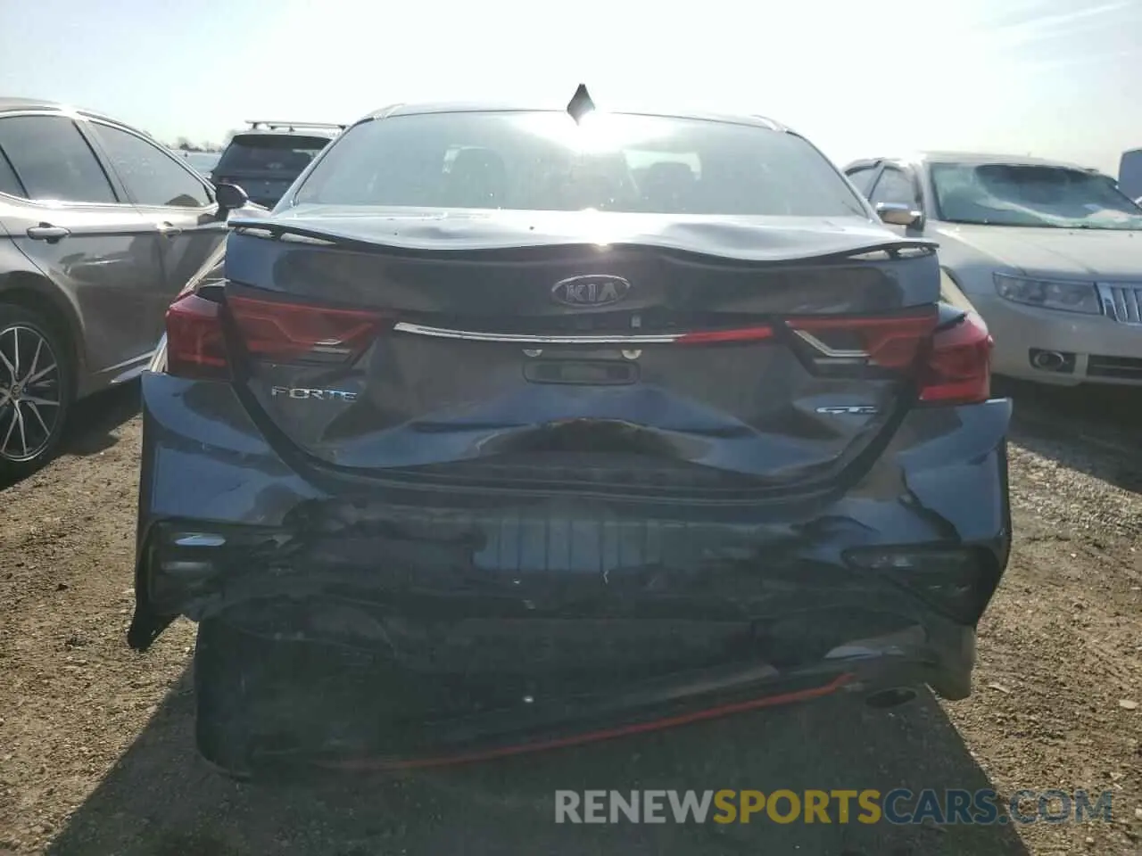 6 Photograph of a damaged car 3KPF34AD0ME404567 KIA FORTE 2021