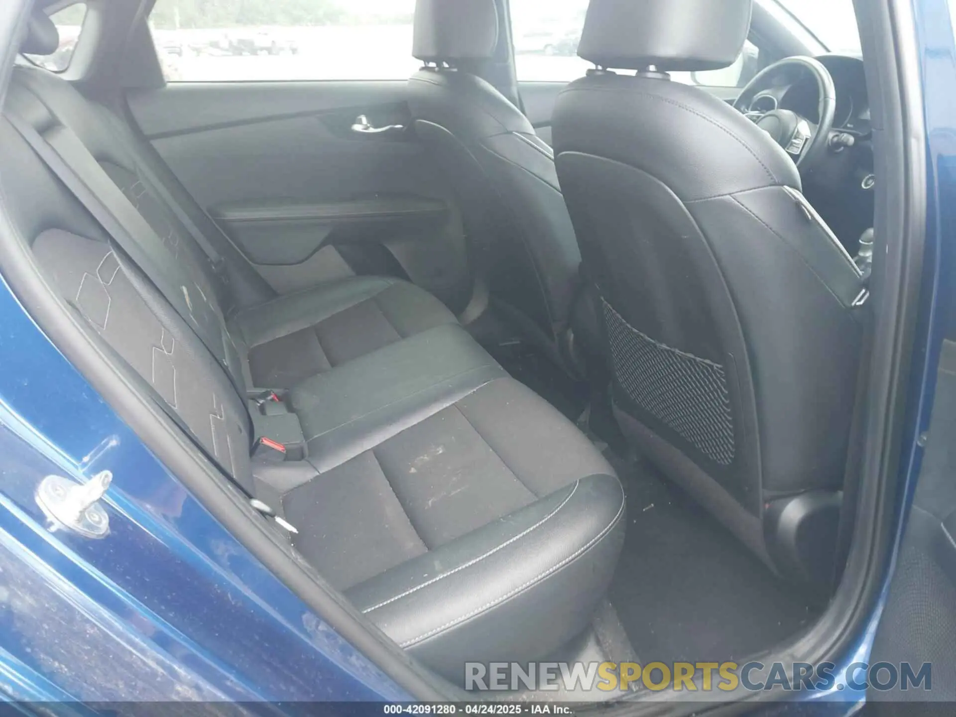 8 Фотография поврежденного автомобиля 3KPF34AD1ME278588 KIA FORTE 2021