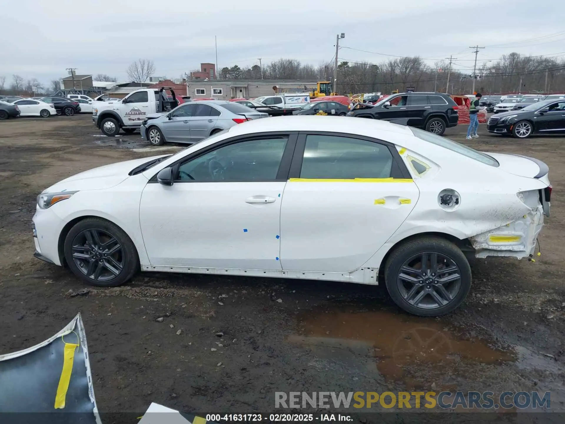15 Фотография поврежденного автомобиля 3KPF34AD1ME310472 KIA FORTE 2021