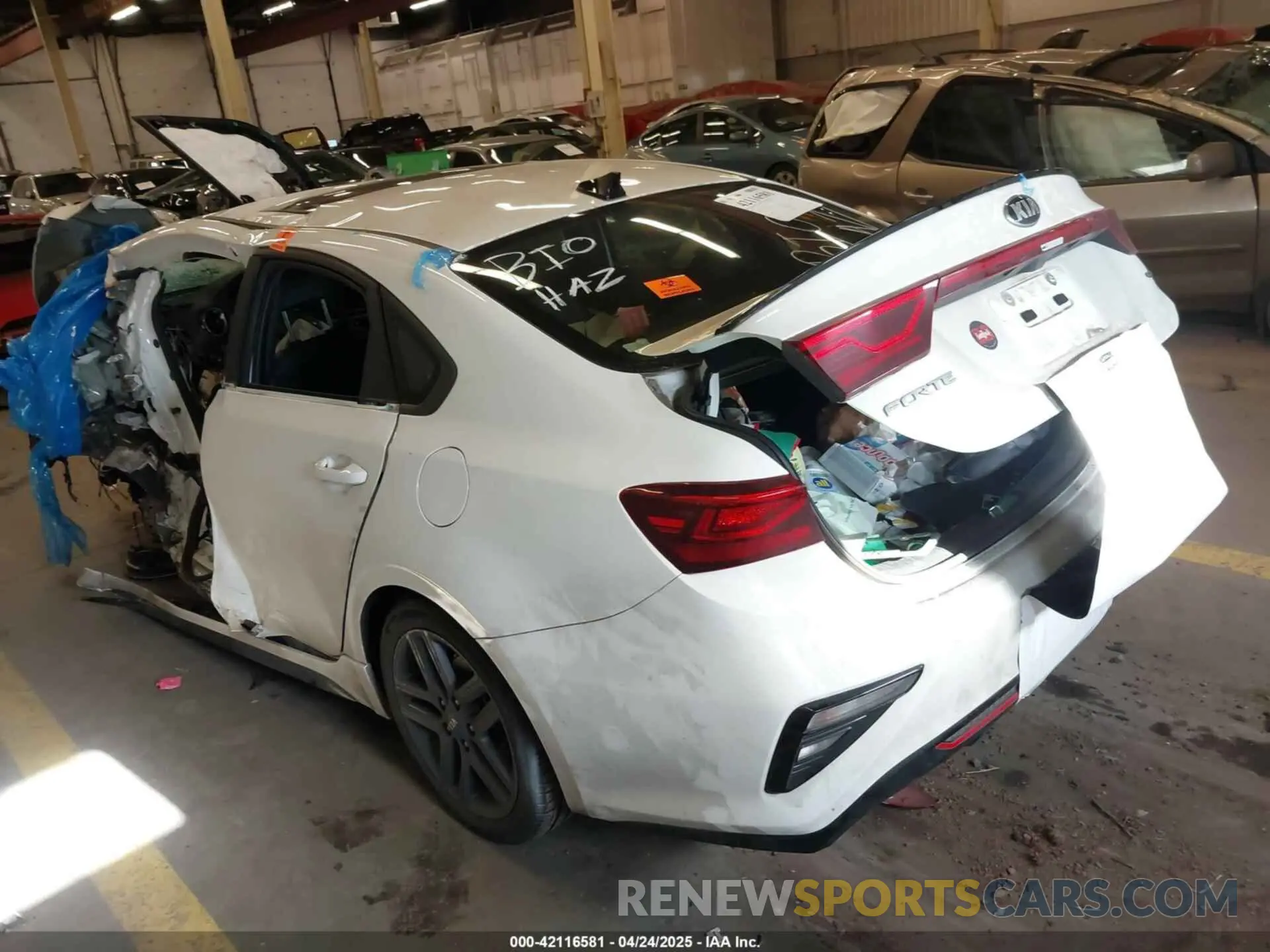 13 Фотография поврежденного автомобиля 3KPF34AD1ME341222 KIA FORTE 2021