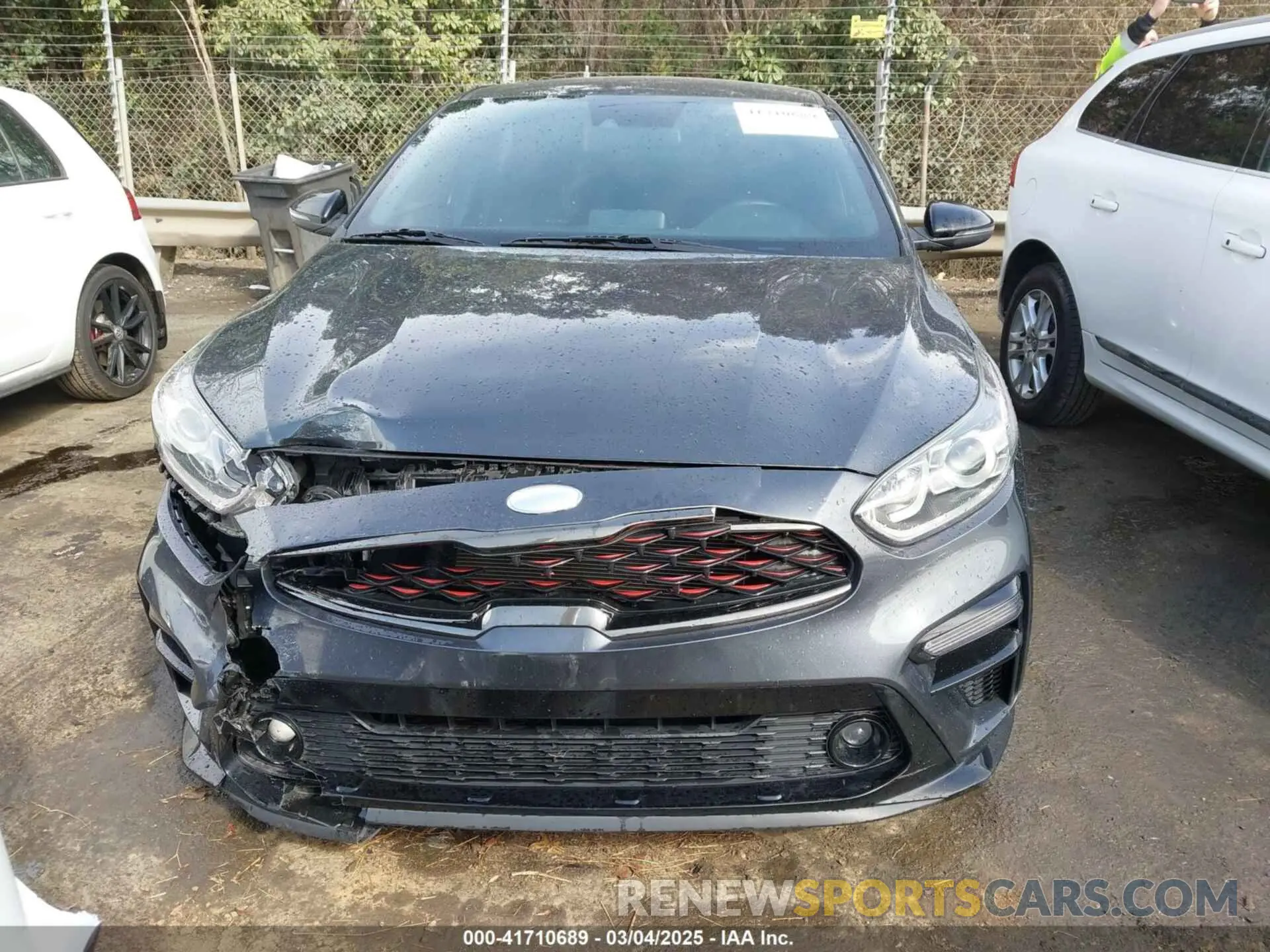 12 Фотография поврежденного автомобиля 3KPF34AD1ME383907 KIA FORTE 2021