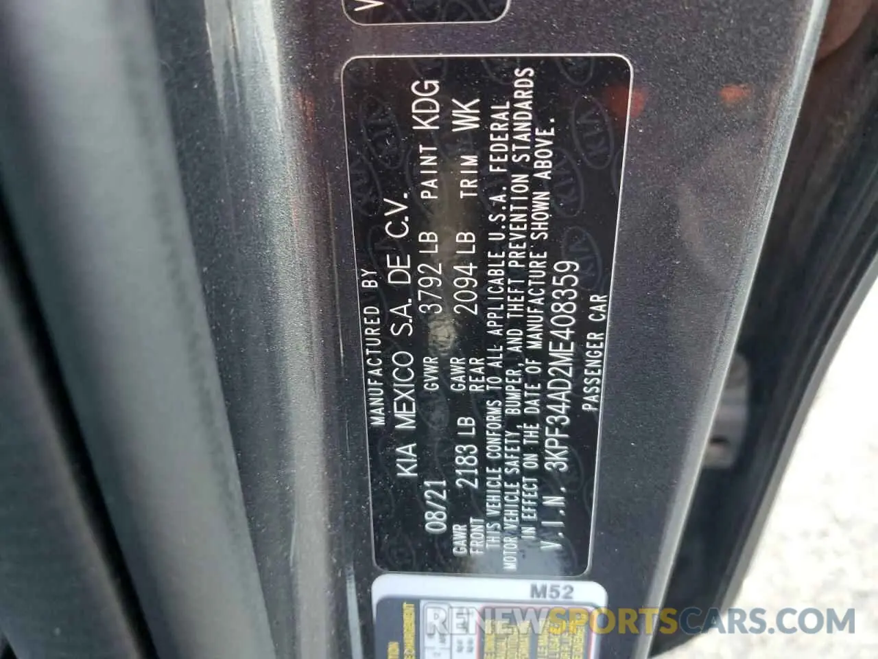 12 Фотография поврежденного автомобиля 3KPF34AD2ME408359 KIA FORTE 2021