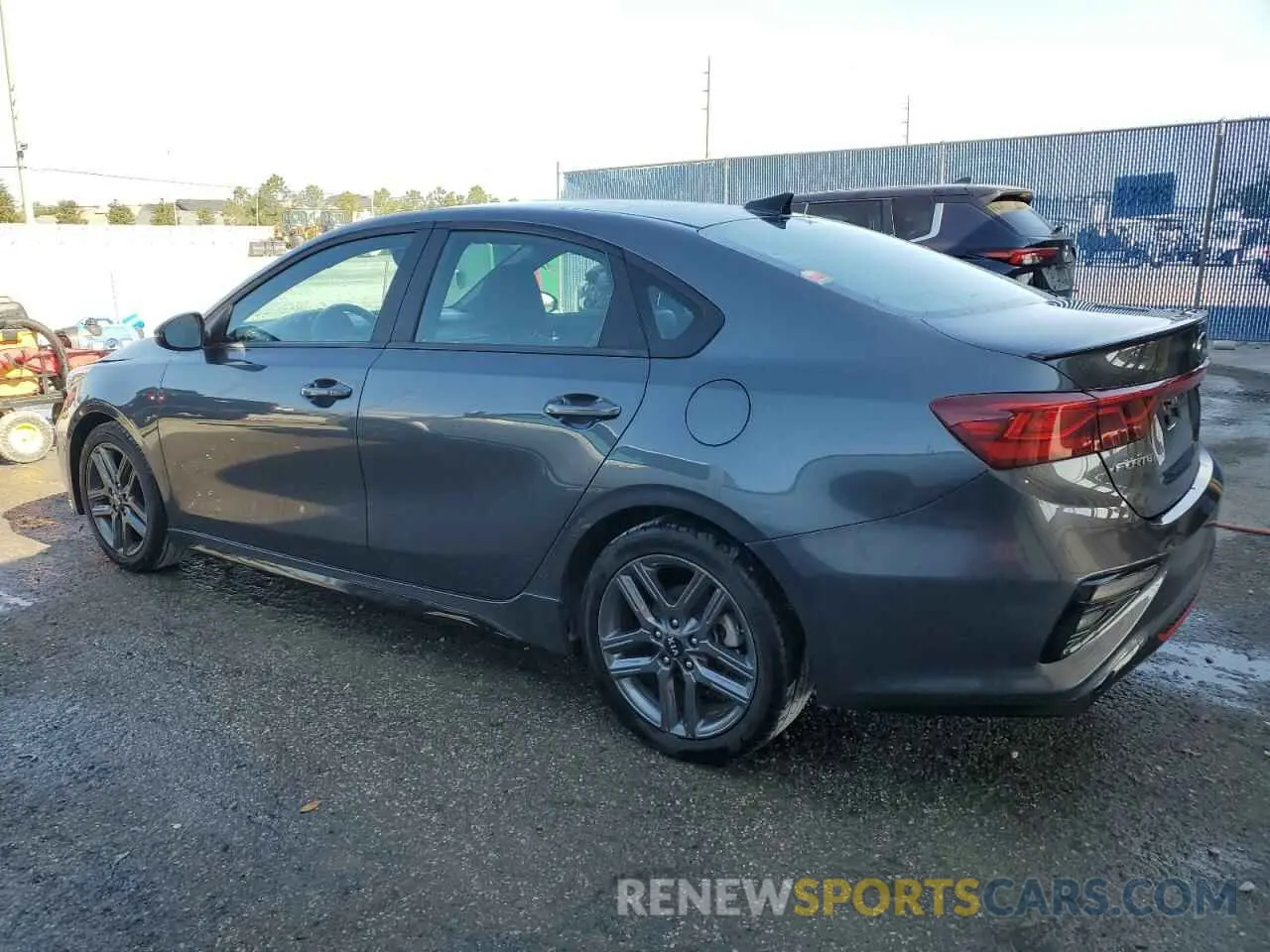 2 Фотография поврежденного автомобиля 3KPF34AD2ME408359 KIA FORTE 2021