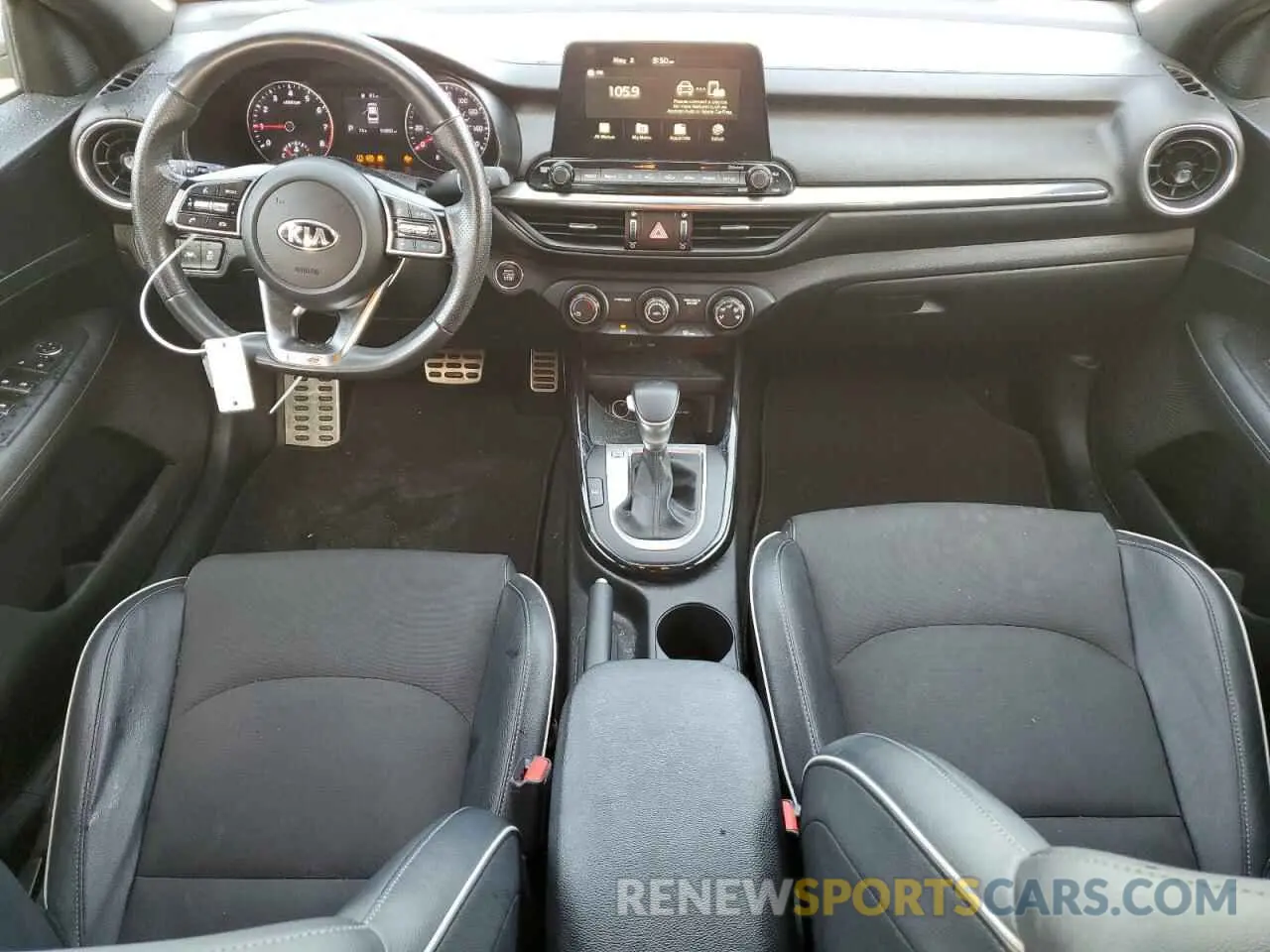 8 Фотография поврежденного автомобиля 3KPF34AD2ME408359 KIA FORTE 2021