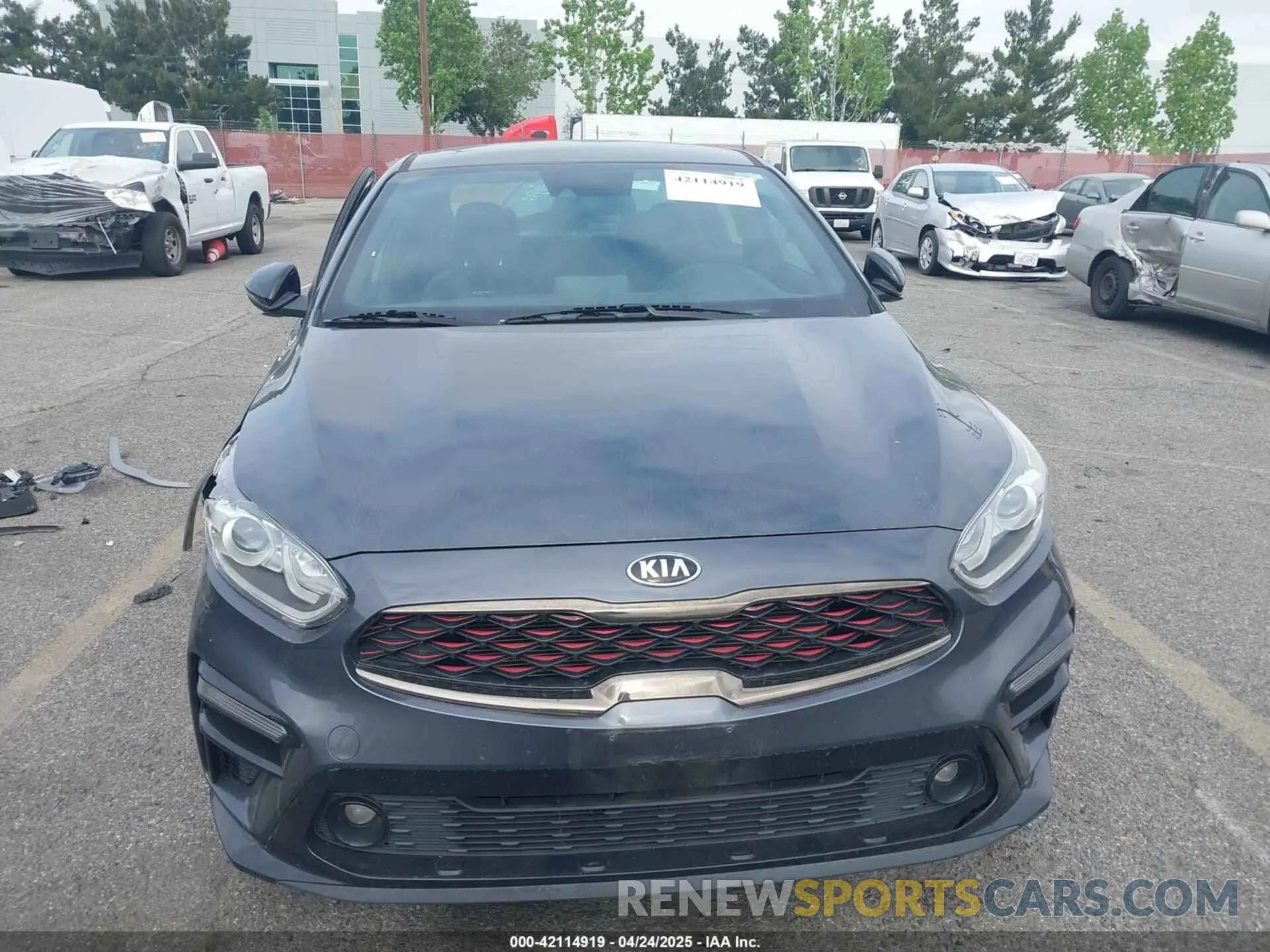 12 Фотография поврежденного автомобиля 3KPF34AD2ME408748 KIA FORTE 2021