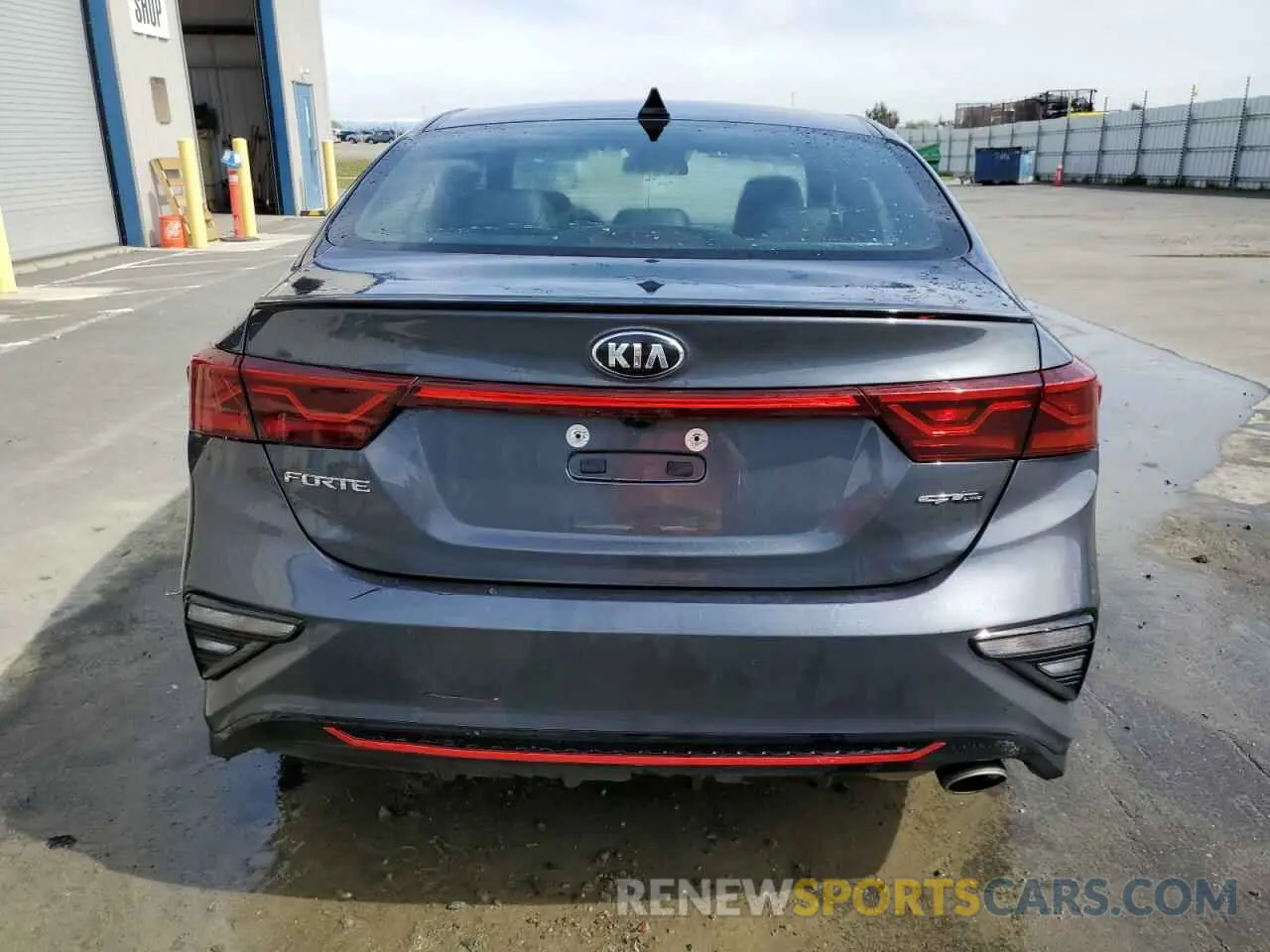 6 Photograph of a damaged car 3KPF34AD3ME268421 KIA FORTE 2021