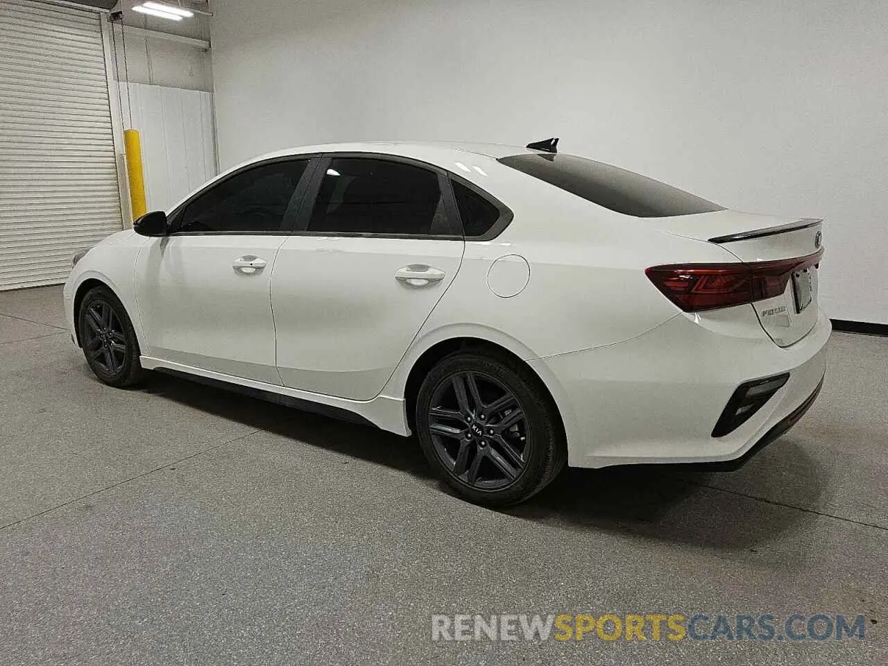 2 Photograph of a damaged car 3KPF34AD3ME301790 KIA FORTE 2021